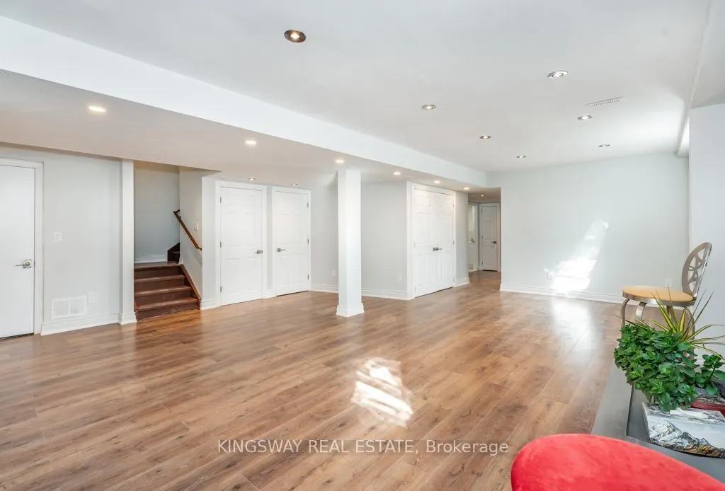 33 Edgar Avenue