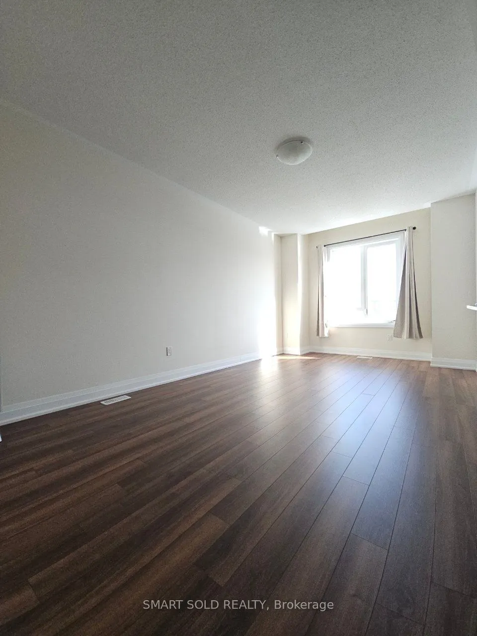 37 Sparks Street