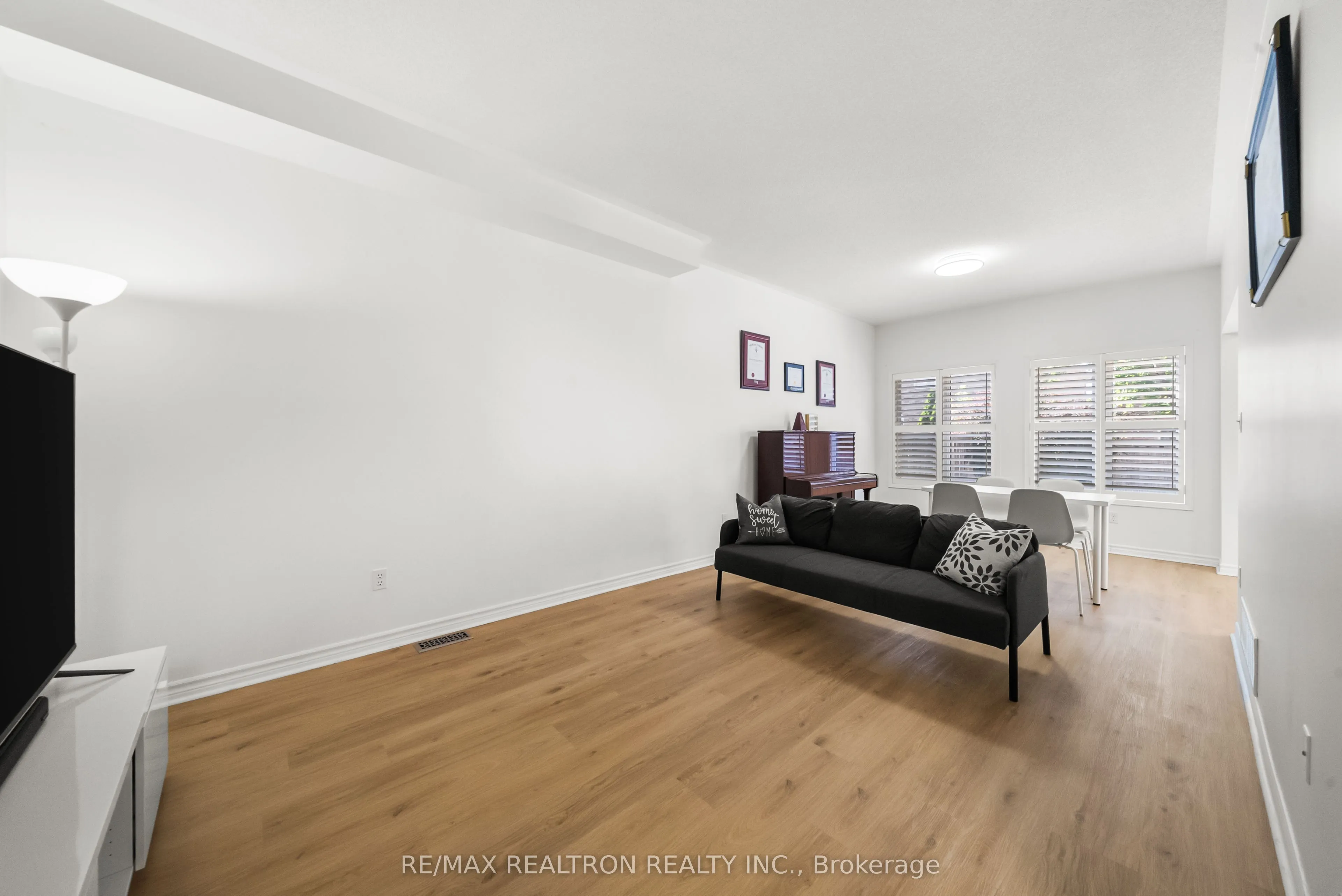 208 Penndutch Circle