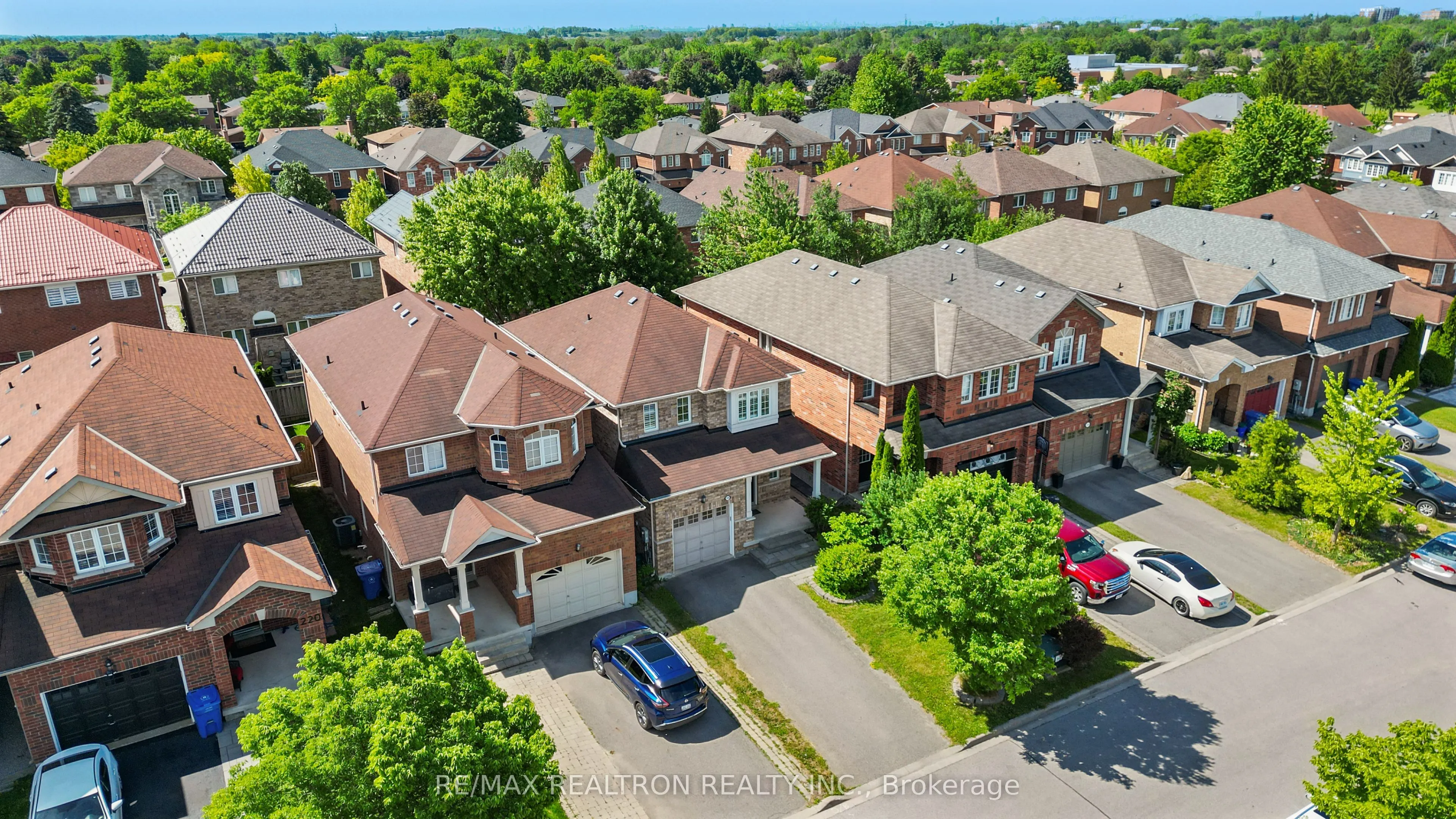 208 Penndutch Circle