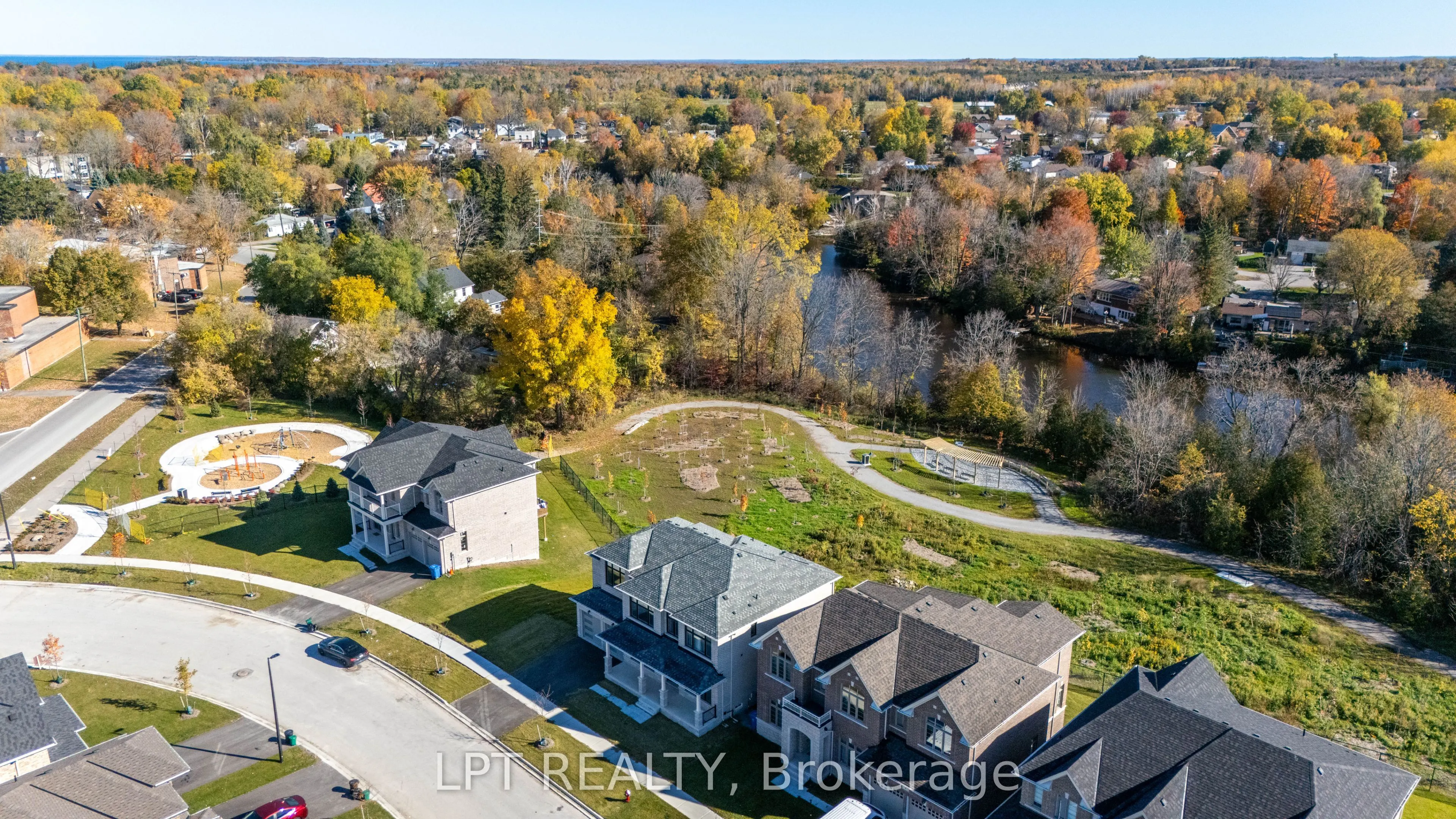 3 Rail Trail Court