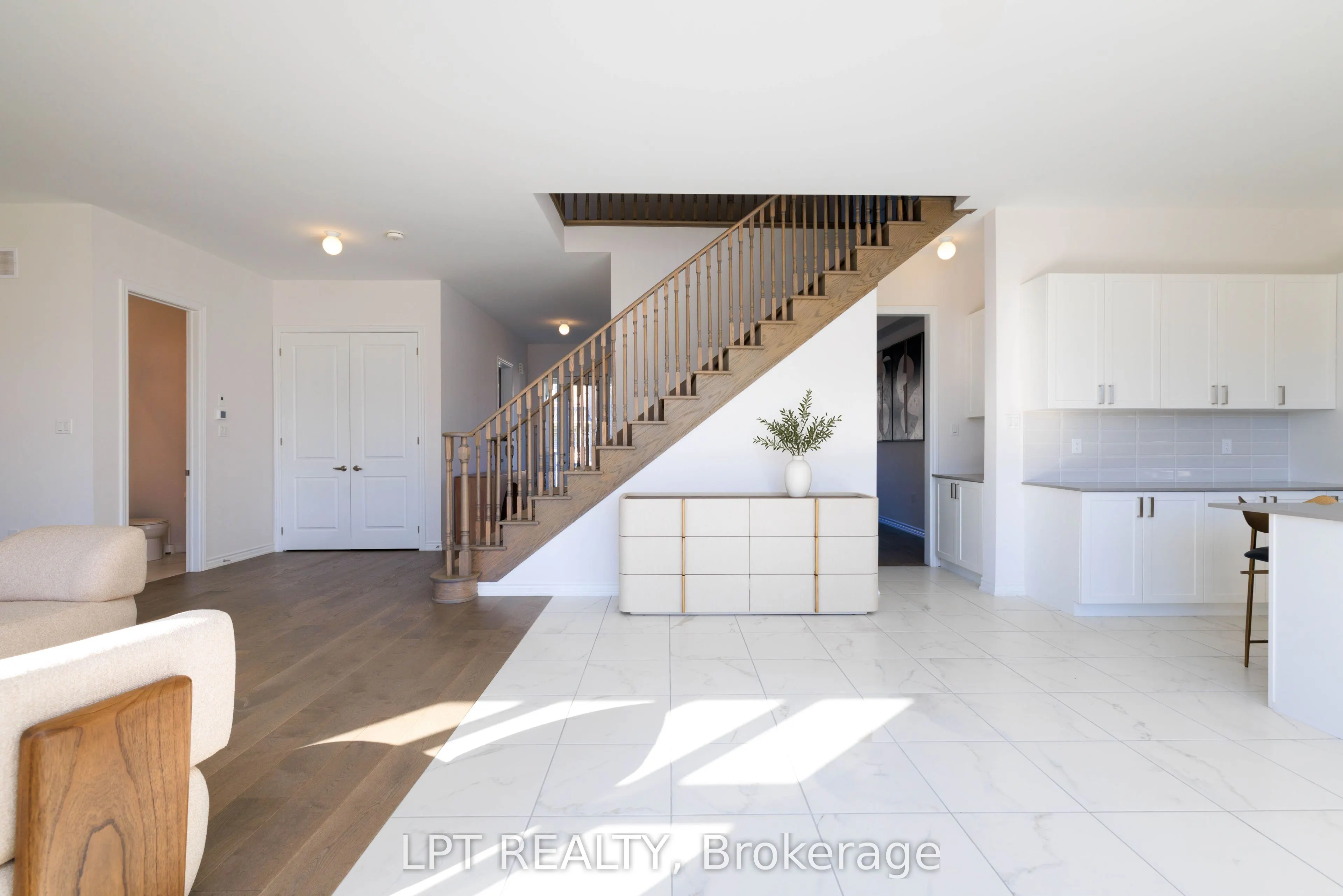 3 Rail Trail Court