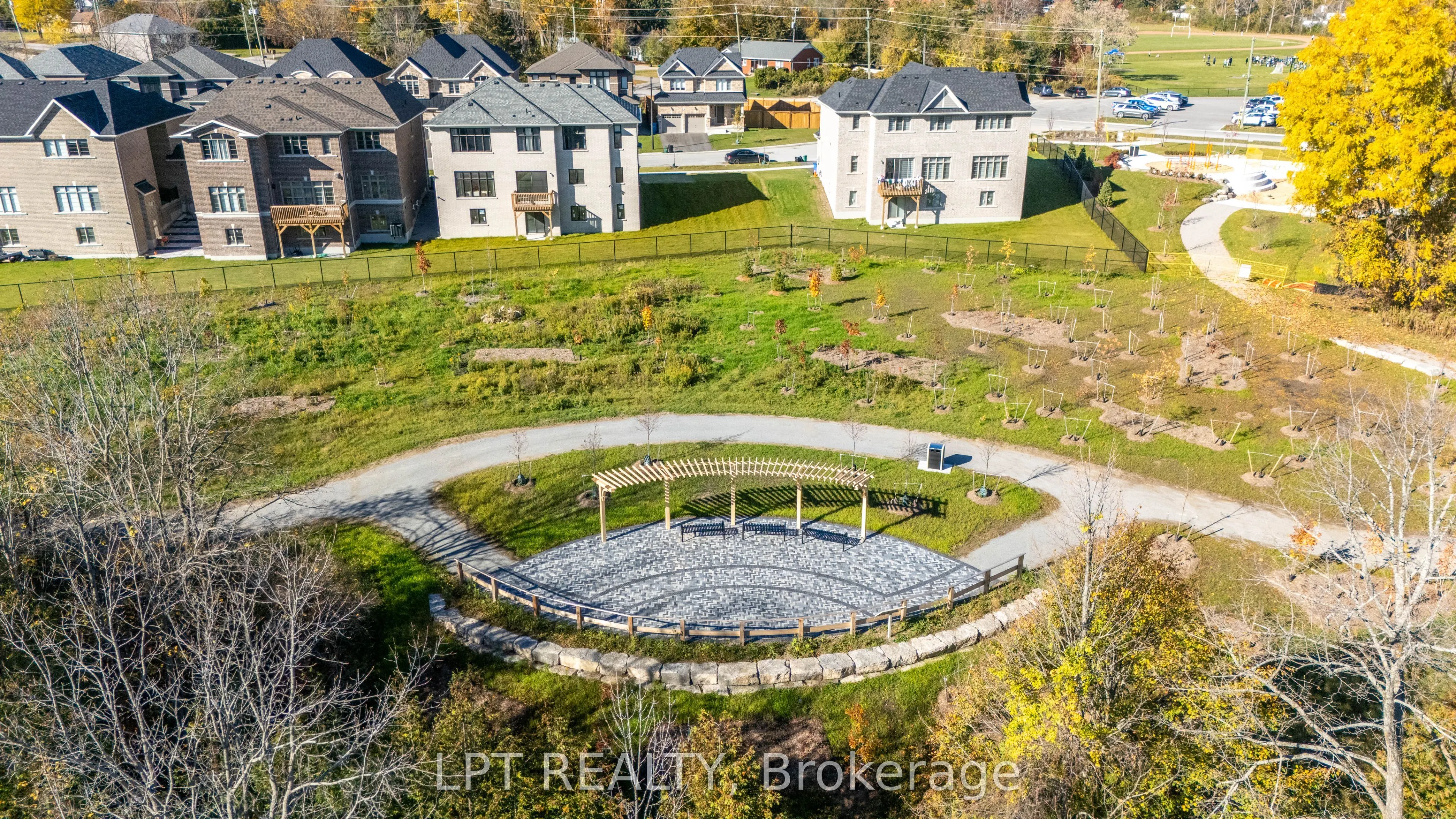 3 Rail Trail Court