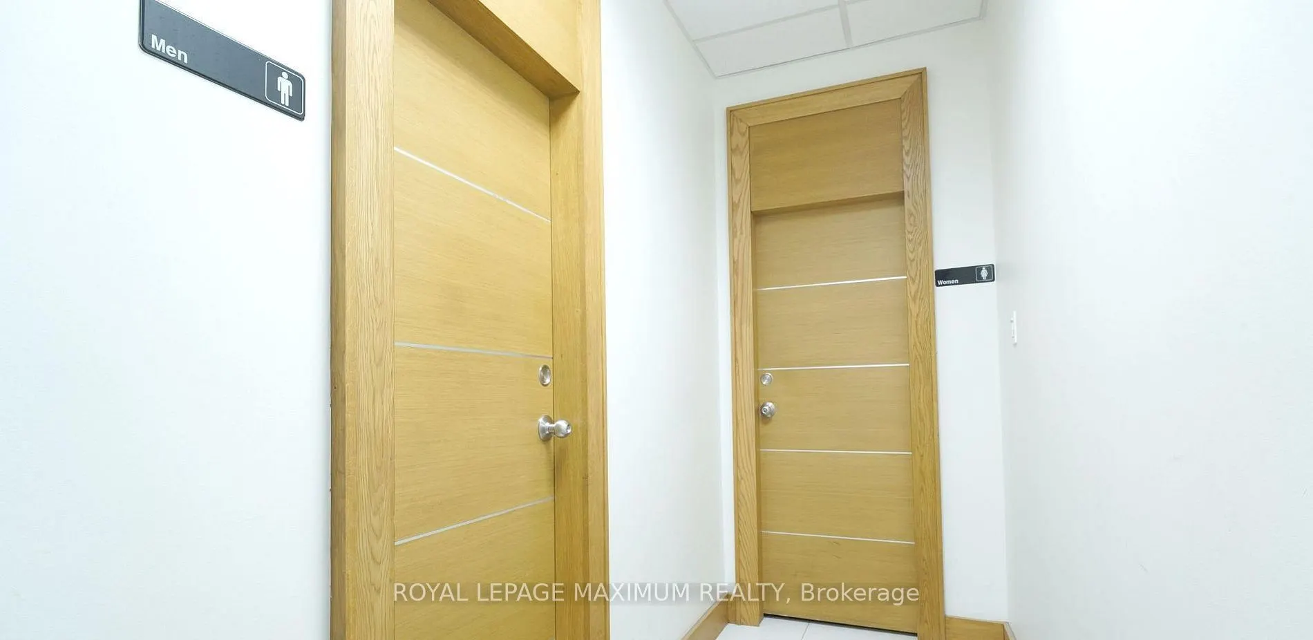 15260 Yonge Street #201