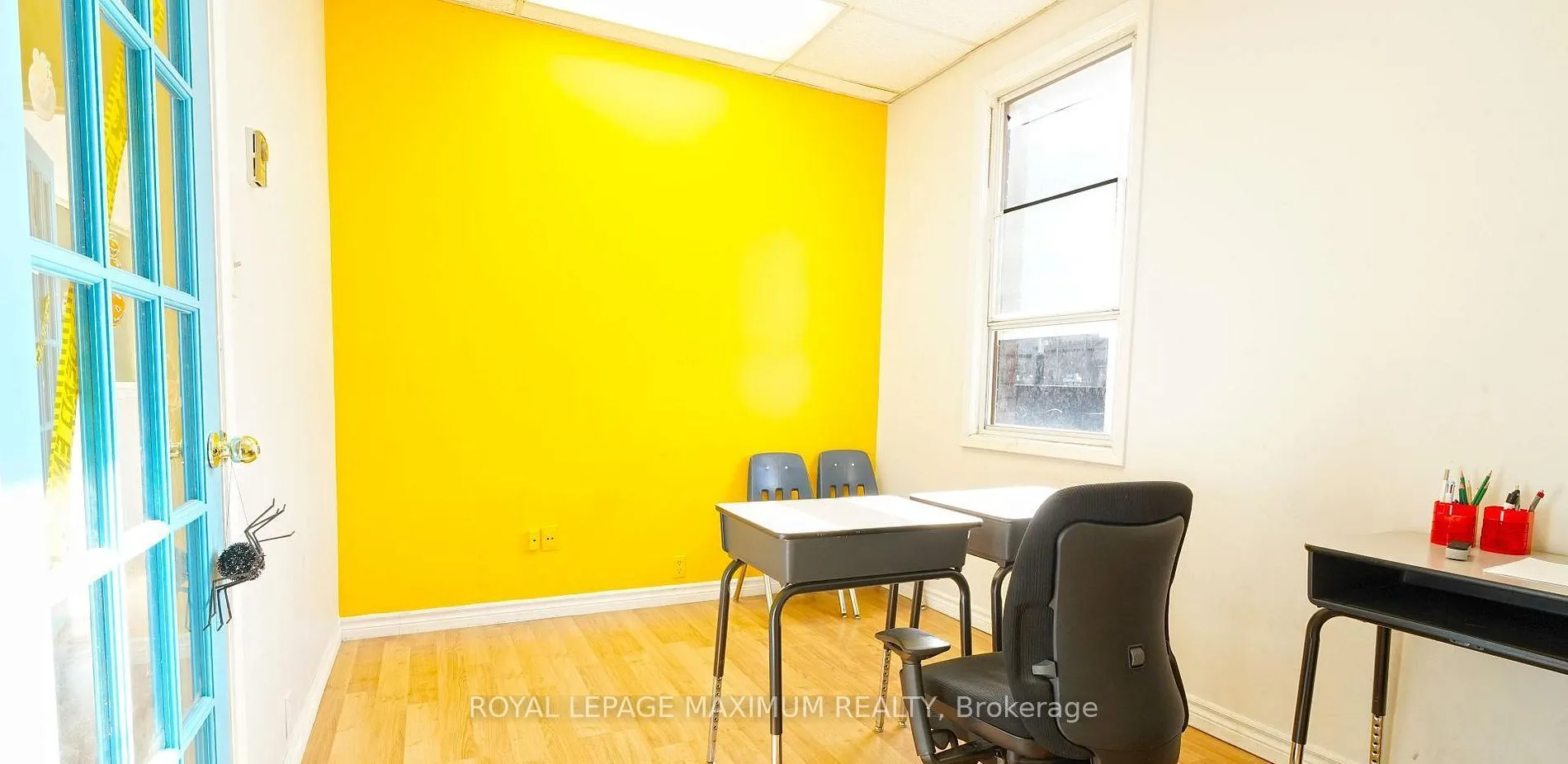 15260 Yonge Street #201