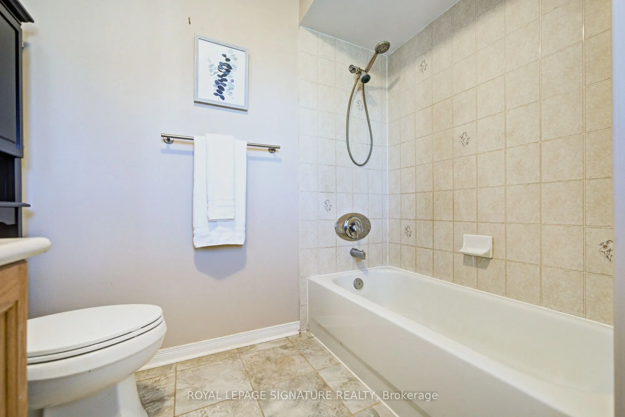 1180 Oriole Crescent