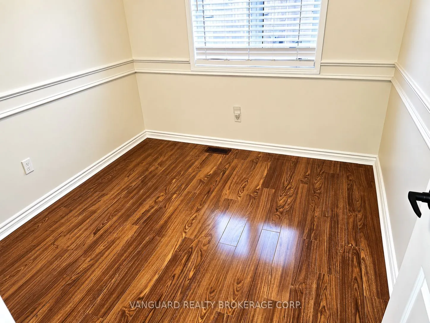 19 Foxchase Avenue #58