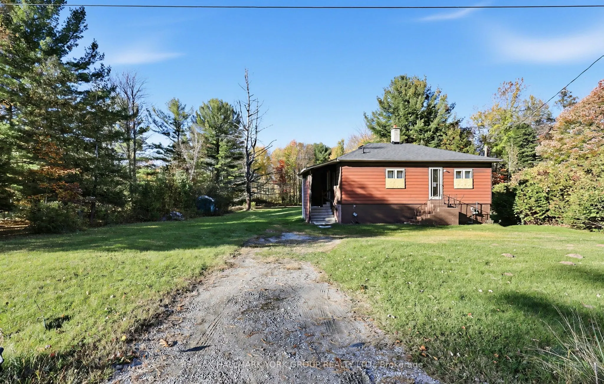 450 Queensville Side Road W