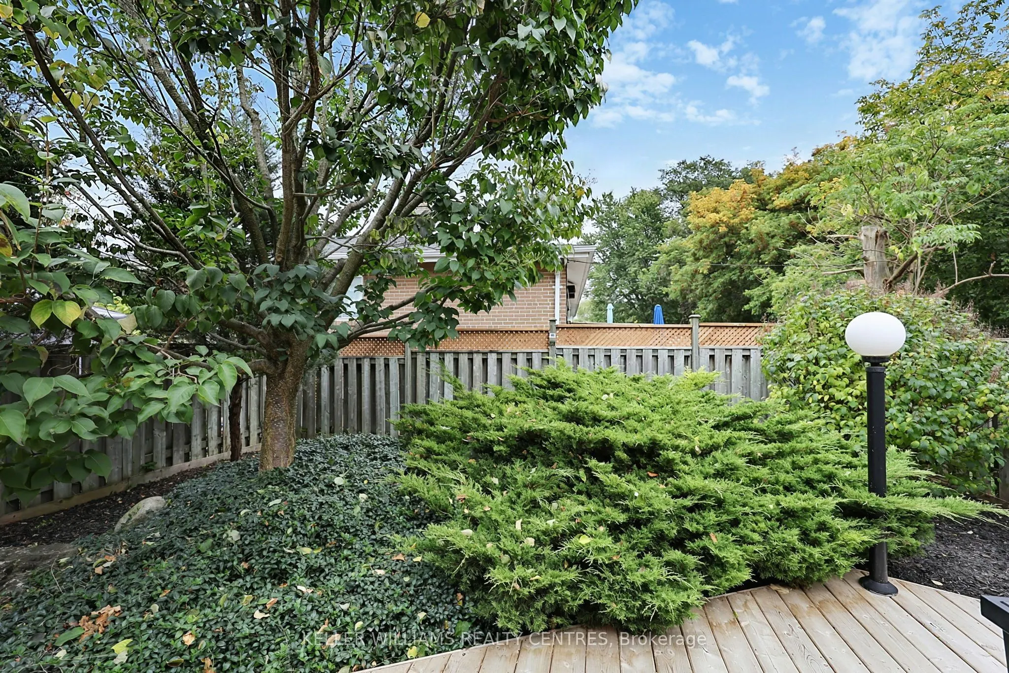 141 Lundys Lane