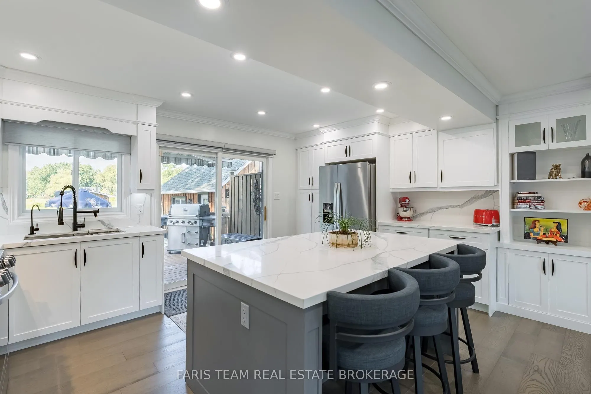 228 Bayshore Road