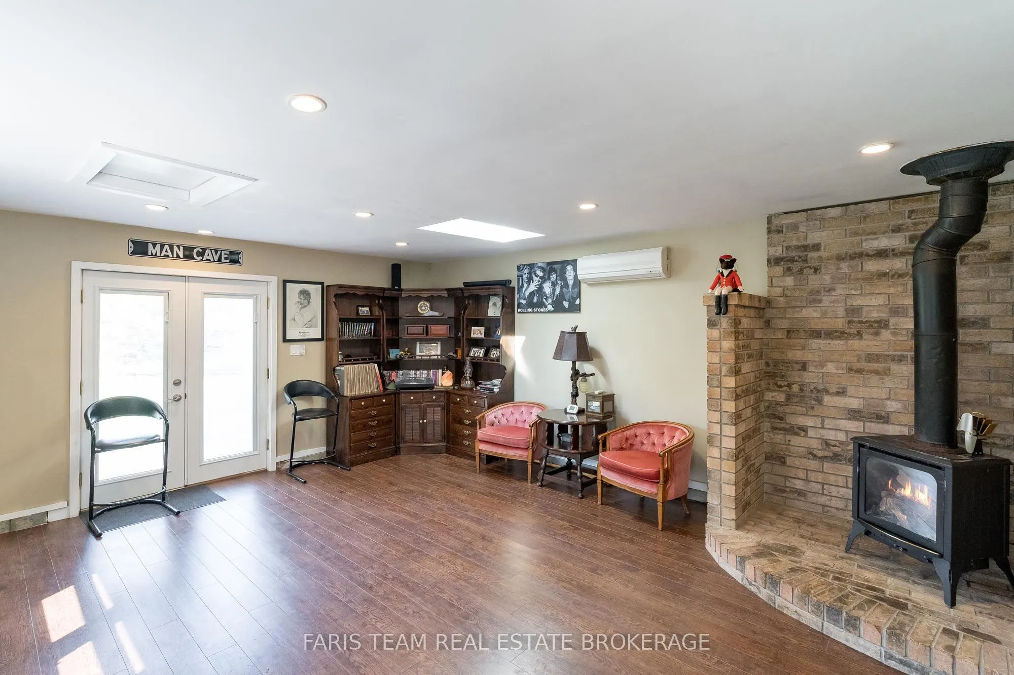 228 Bayshore Road