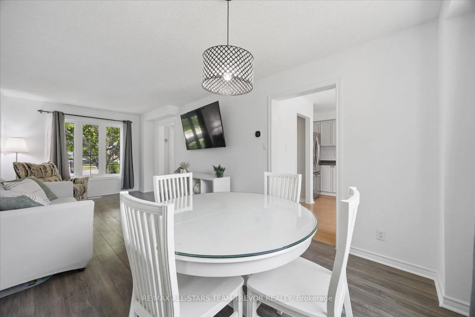 98 Carrick Avenue