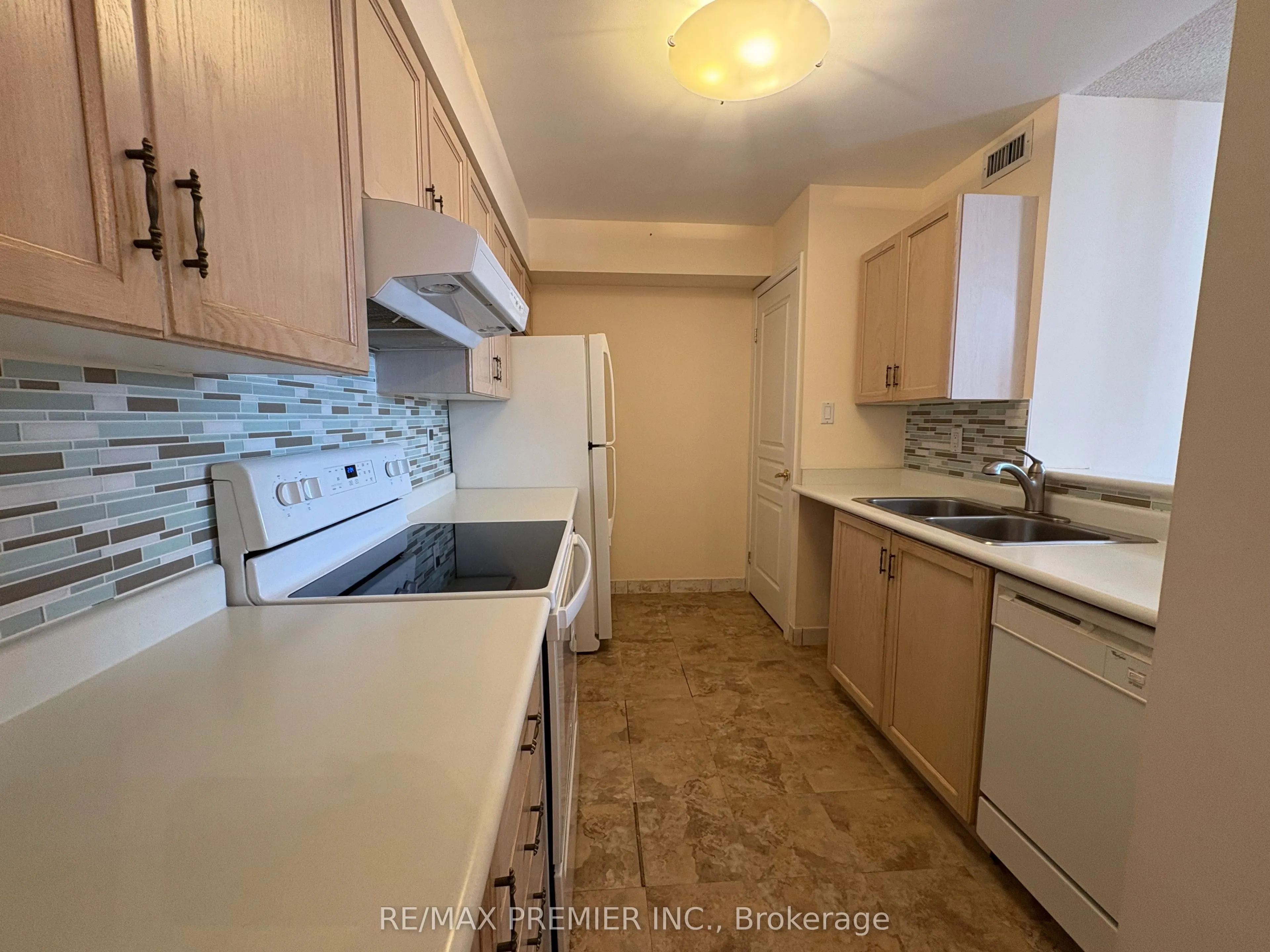29 Northern Heights Drive #612
