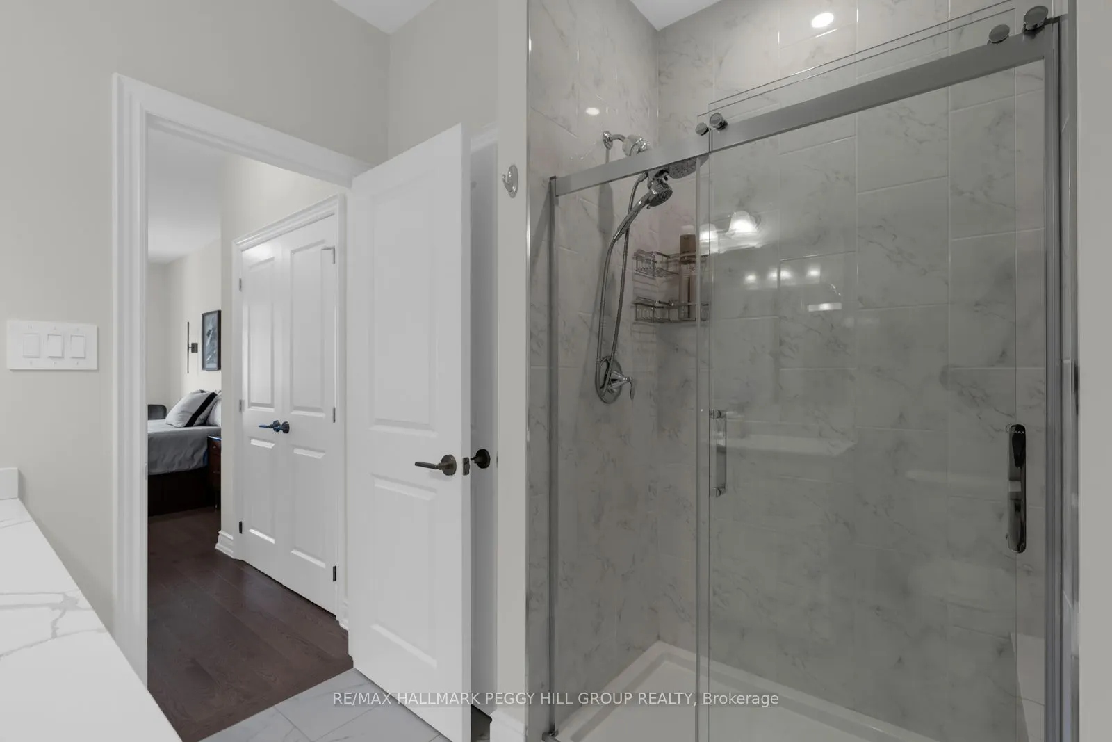 94 Summerhill Drive #10