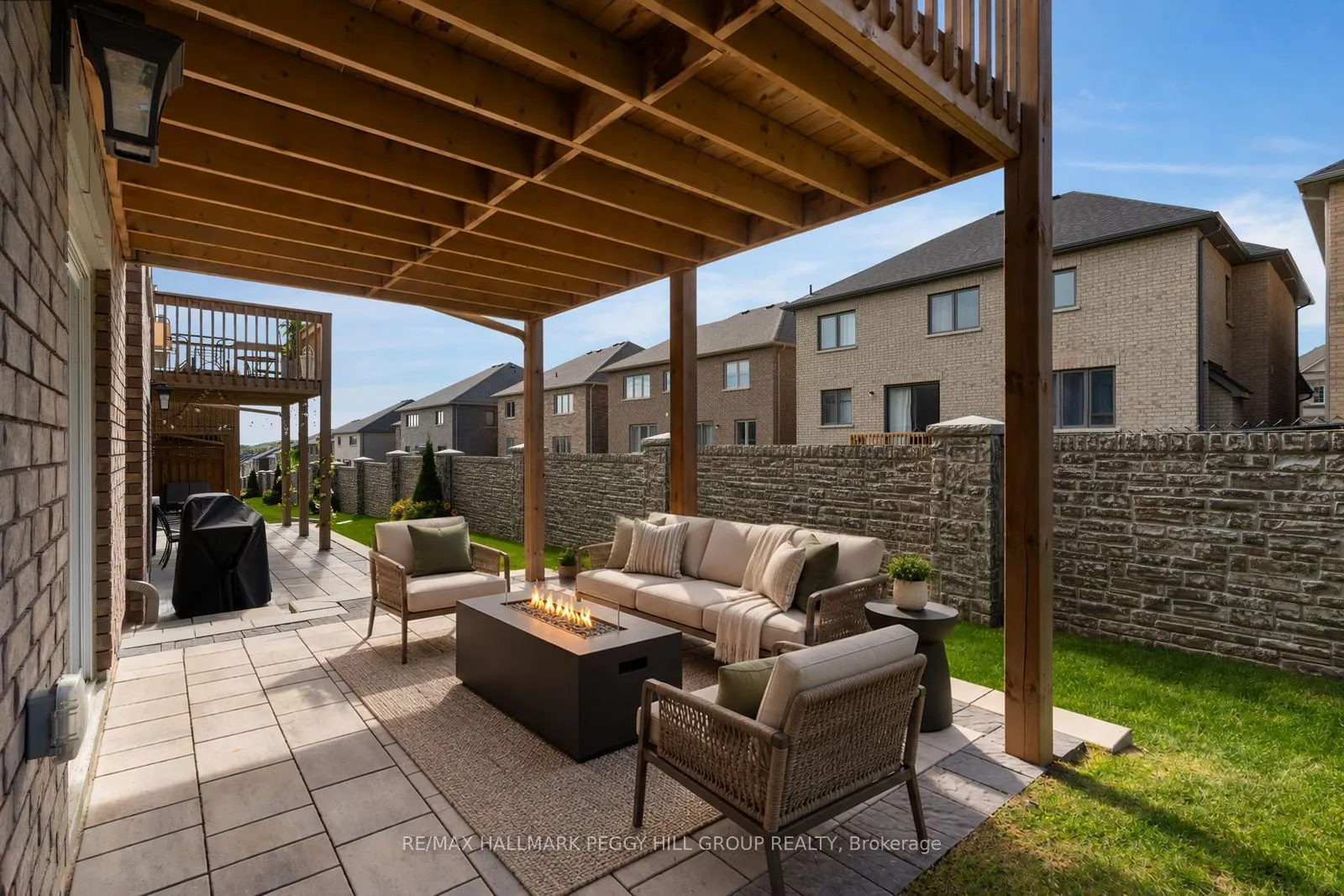 94 Summerhill Drive #10