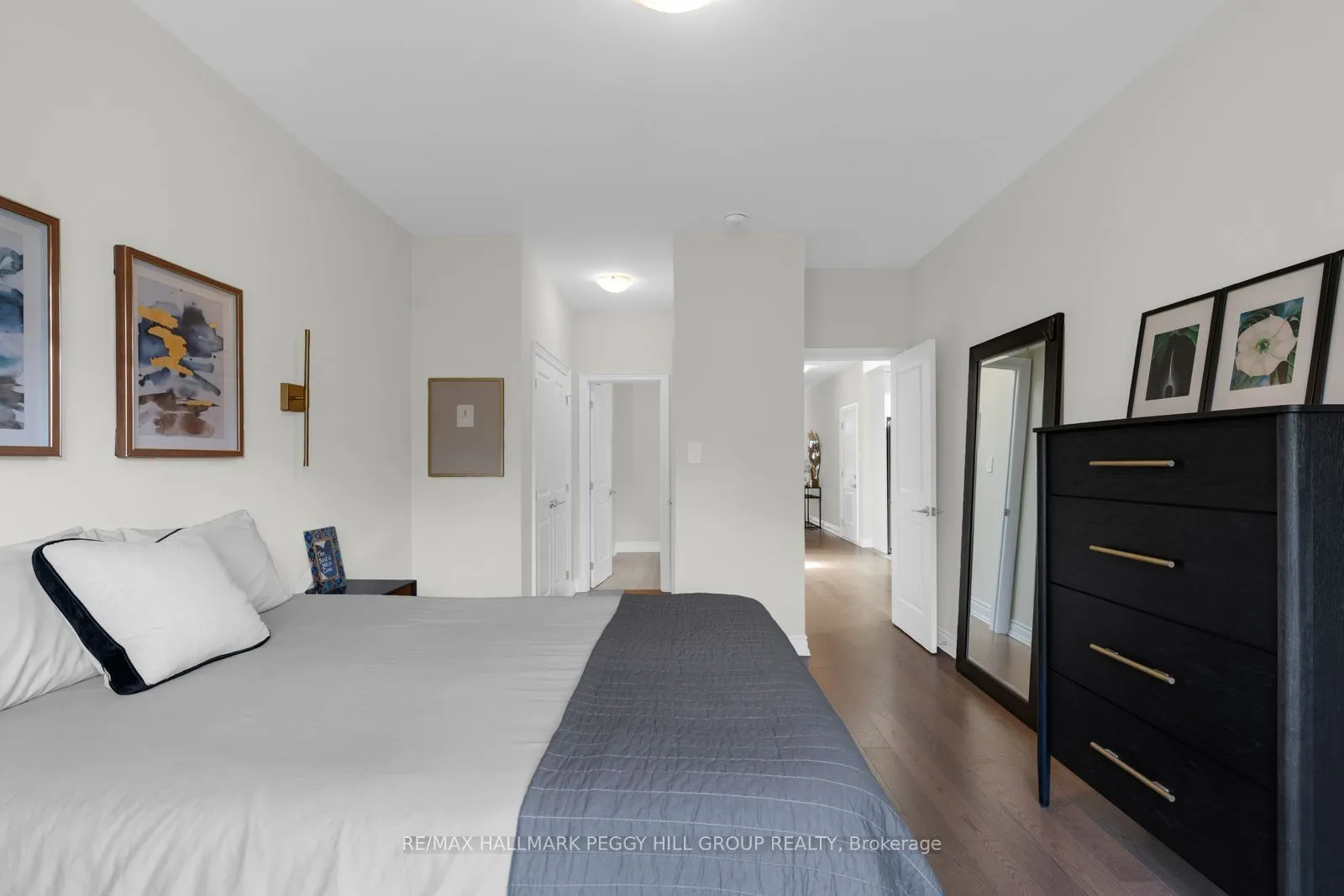 94 Summerhill Drive #10
