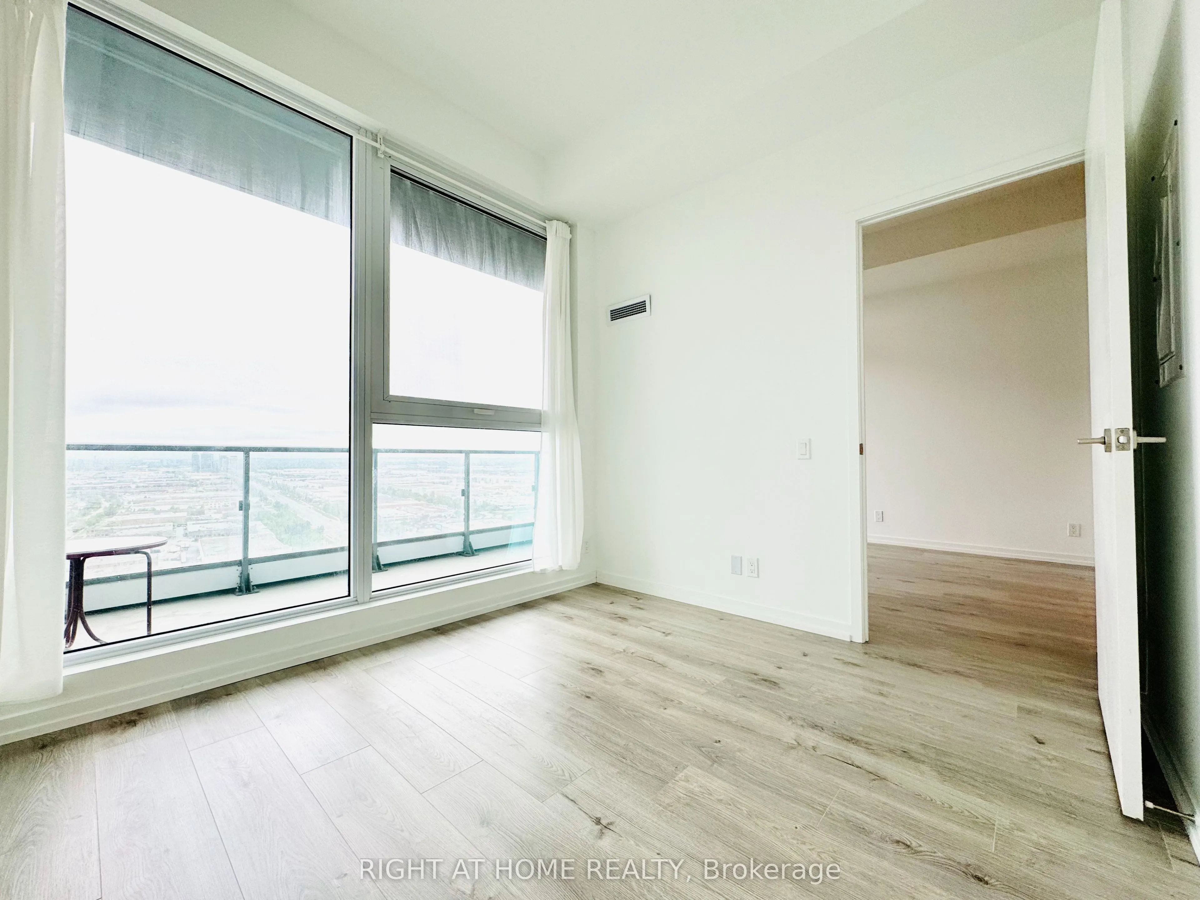 1000 Portage Parkway #2715