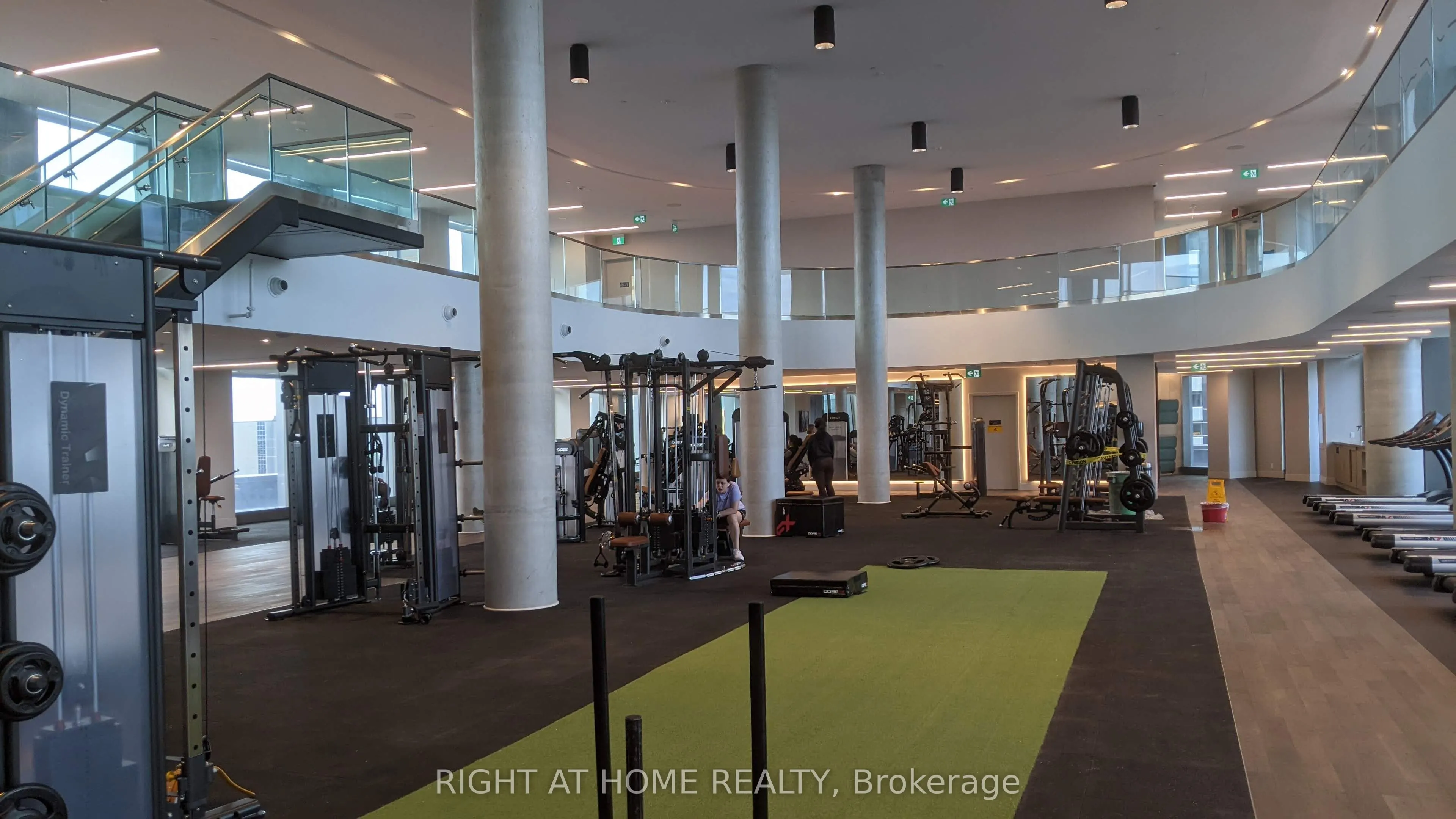 1000 Portage Parkway #2715