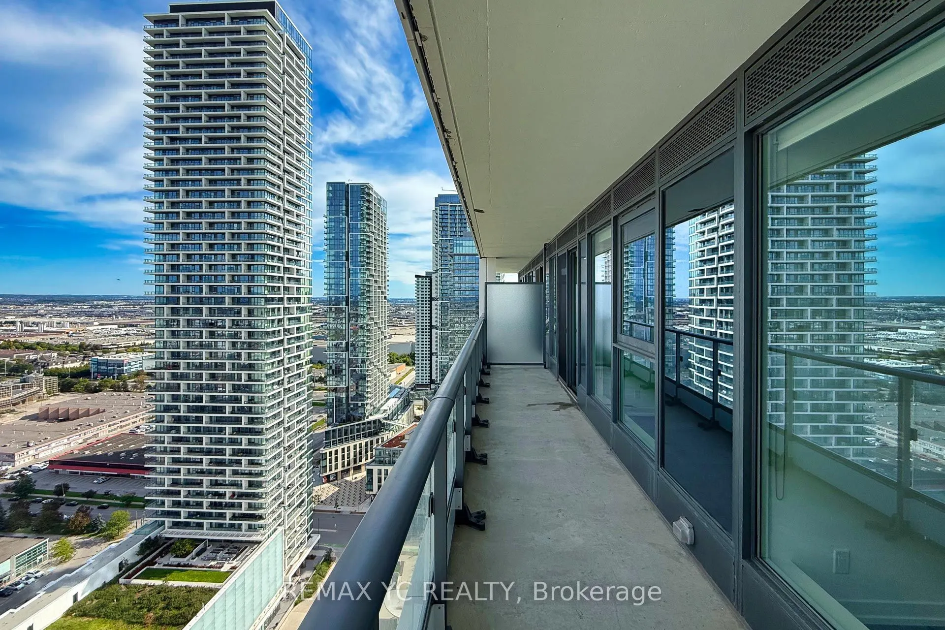 5 Buttermill Avenue #3501