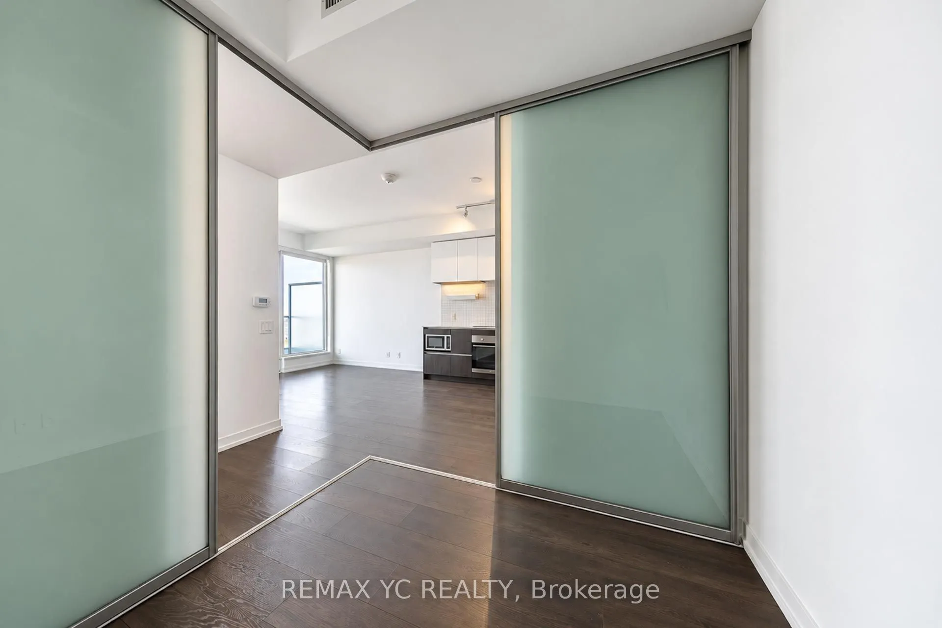 5 Buttermill Avenue #3501