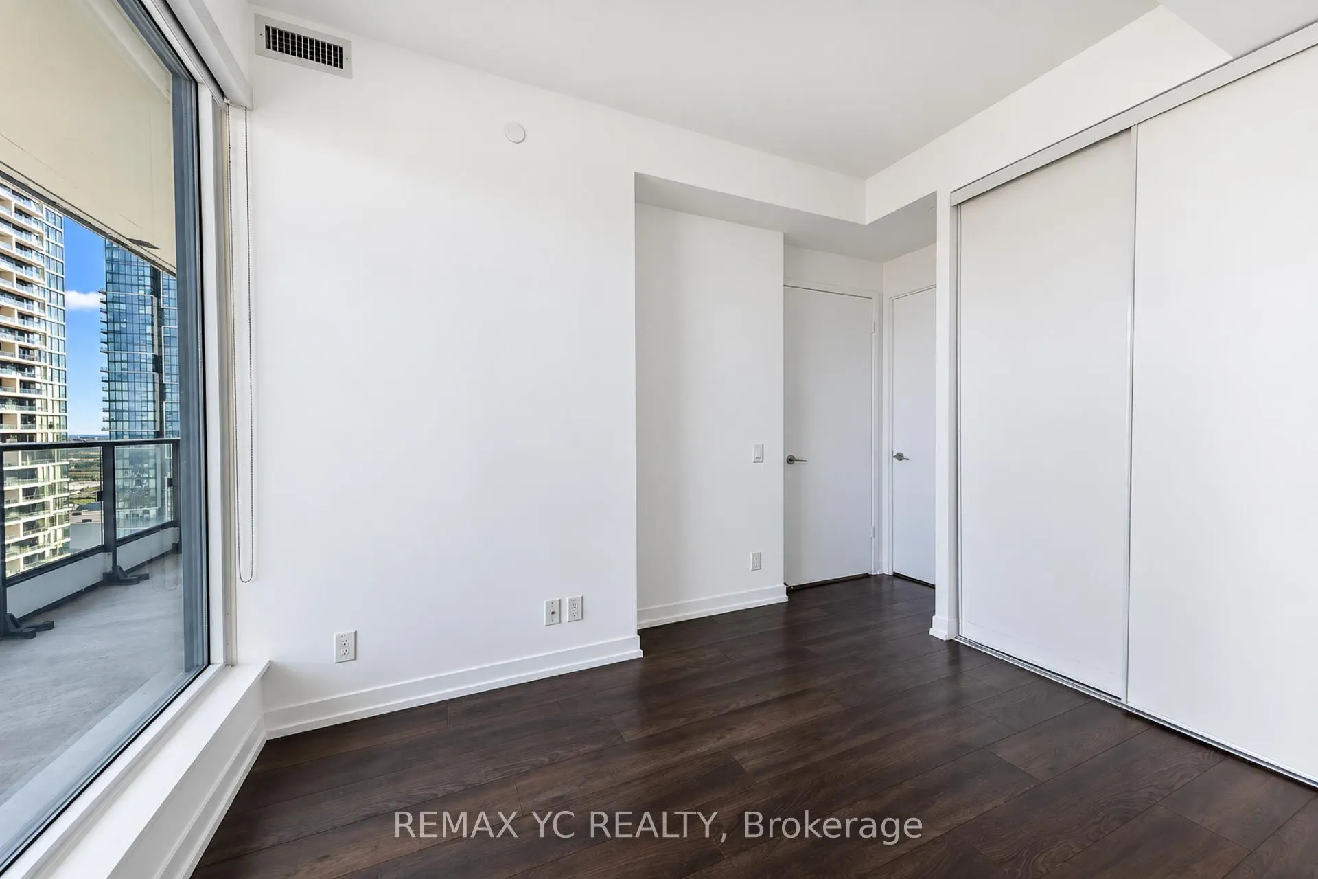 5 Buttermill Avenue #3501