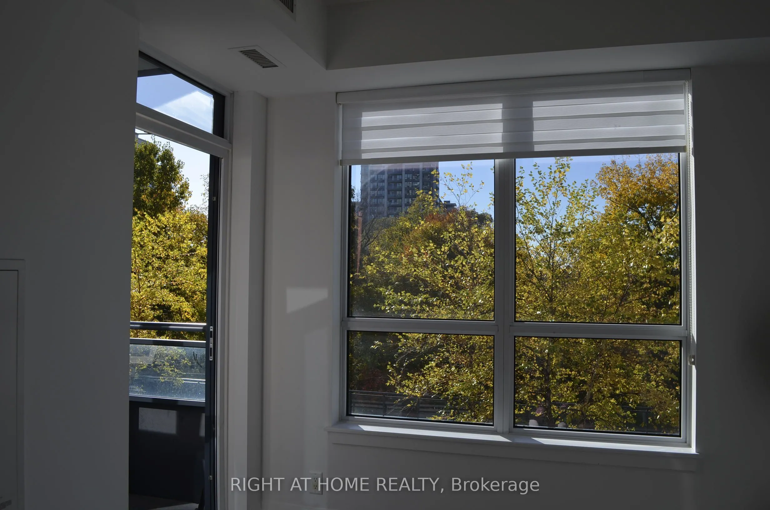 7900 Bathurst Street #323