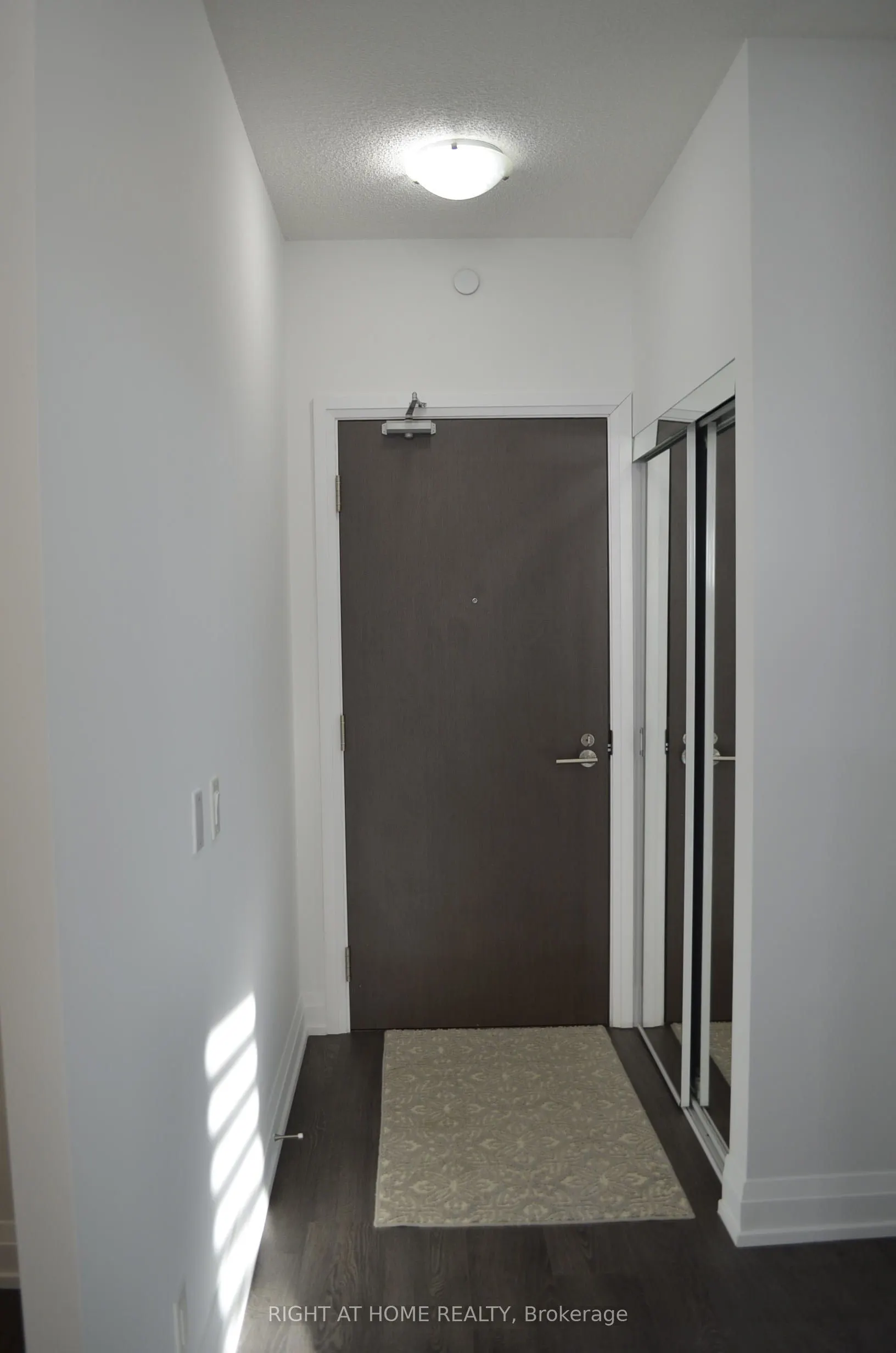 7900 Bathurst Street #323