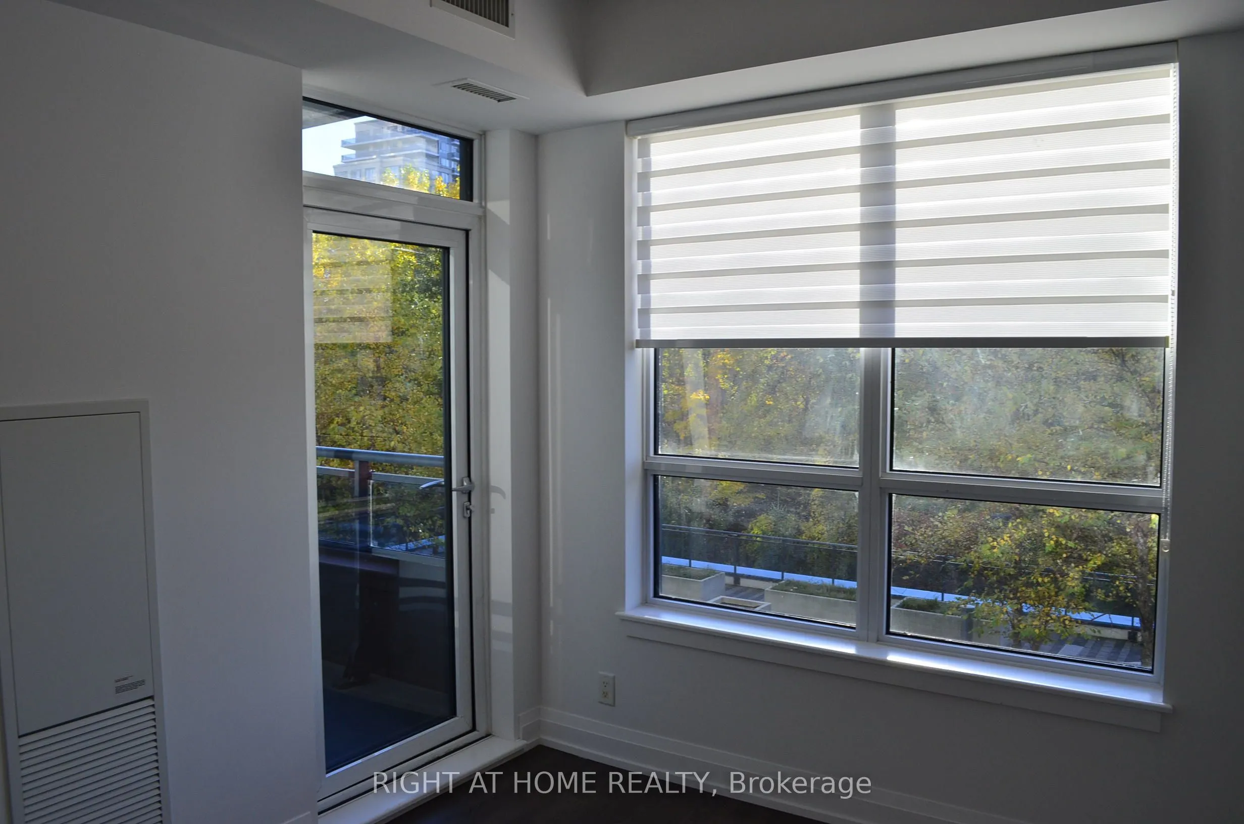 7900 Bathurst Street #323