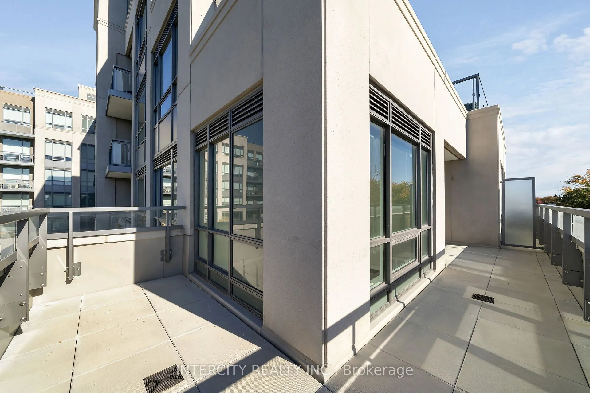 2075 King Road #351
