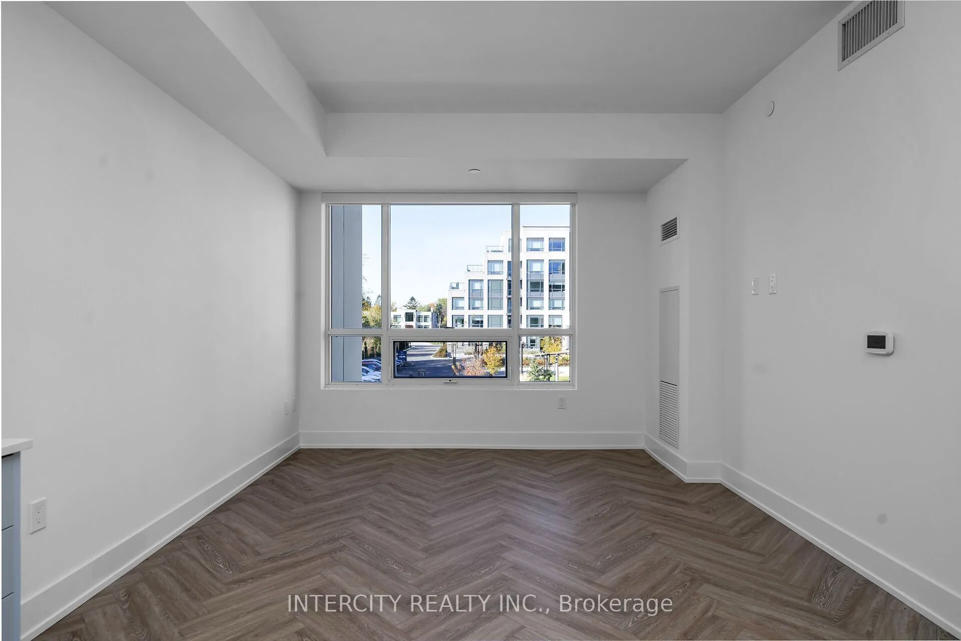 2075 King Road #248
