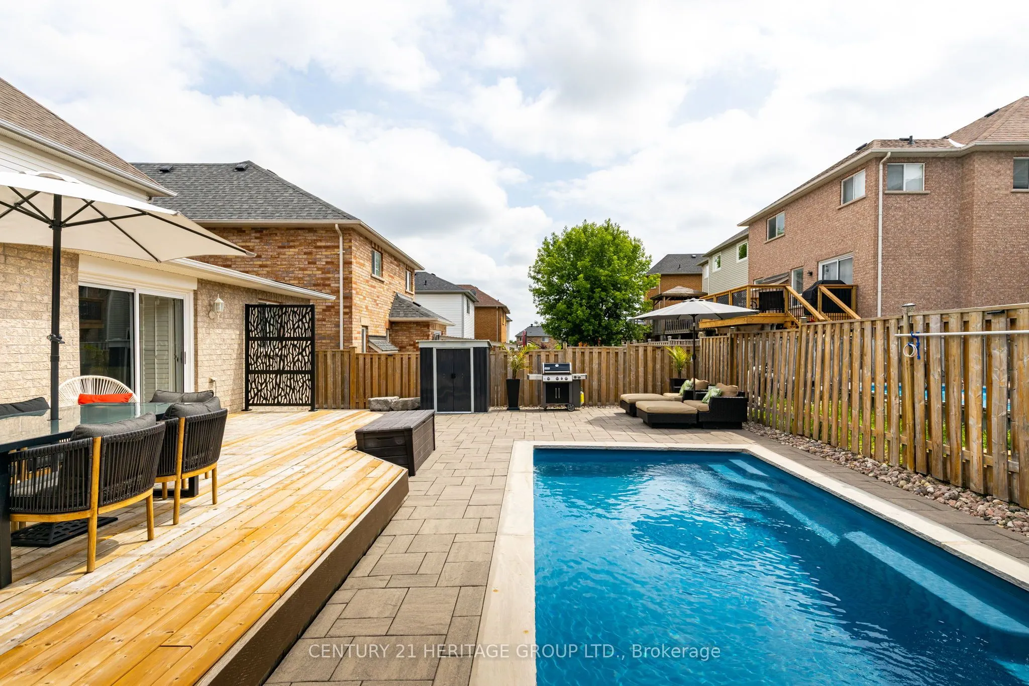 106 Laurendale Avenue