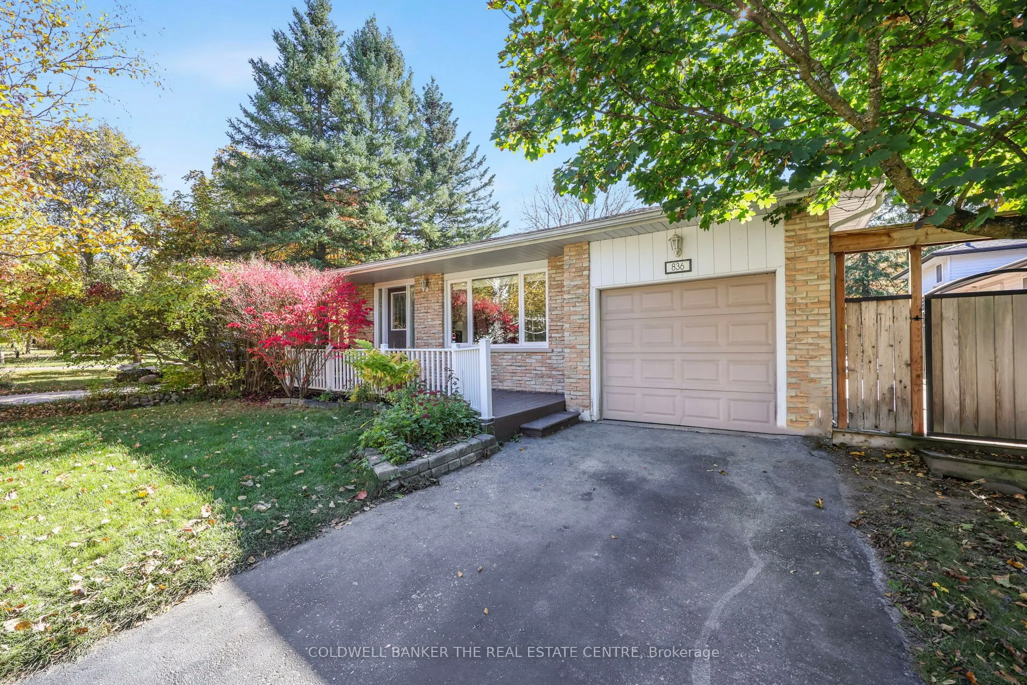 836 Elgin Street
