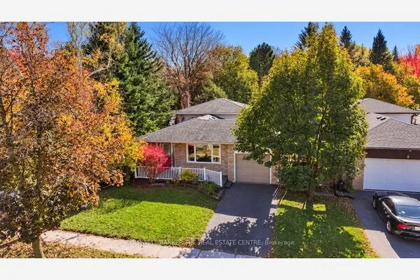 836 Elgin Street