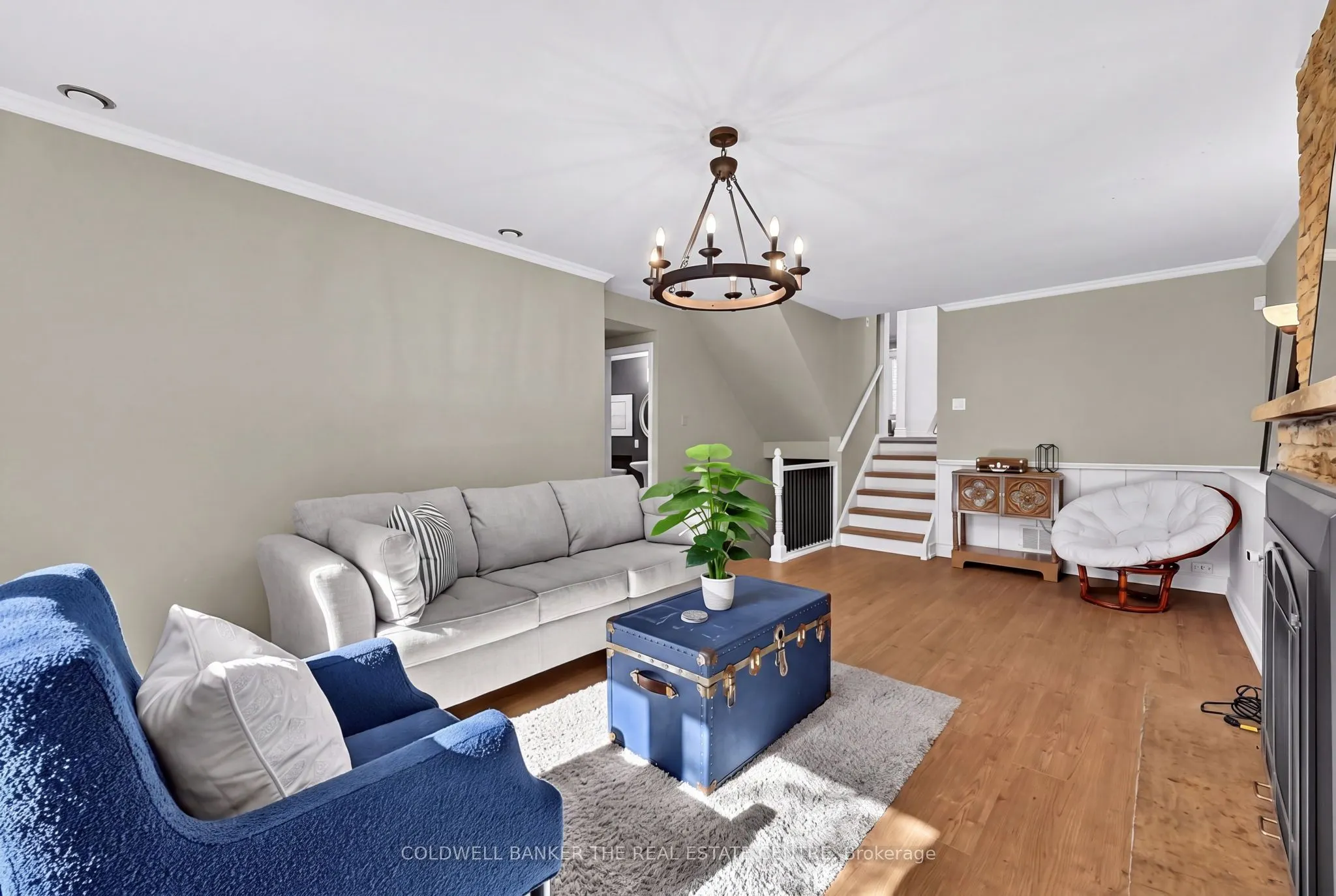 836 Elgin Street