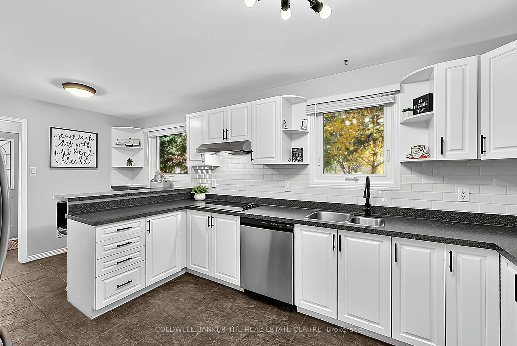 836 Elgin Street