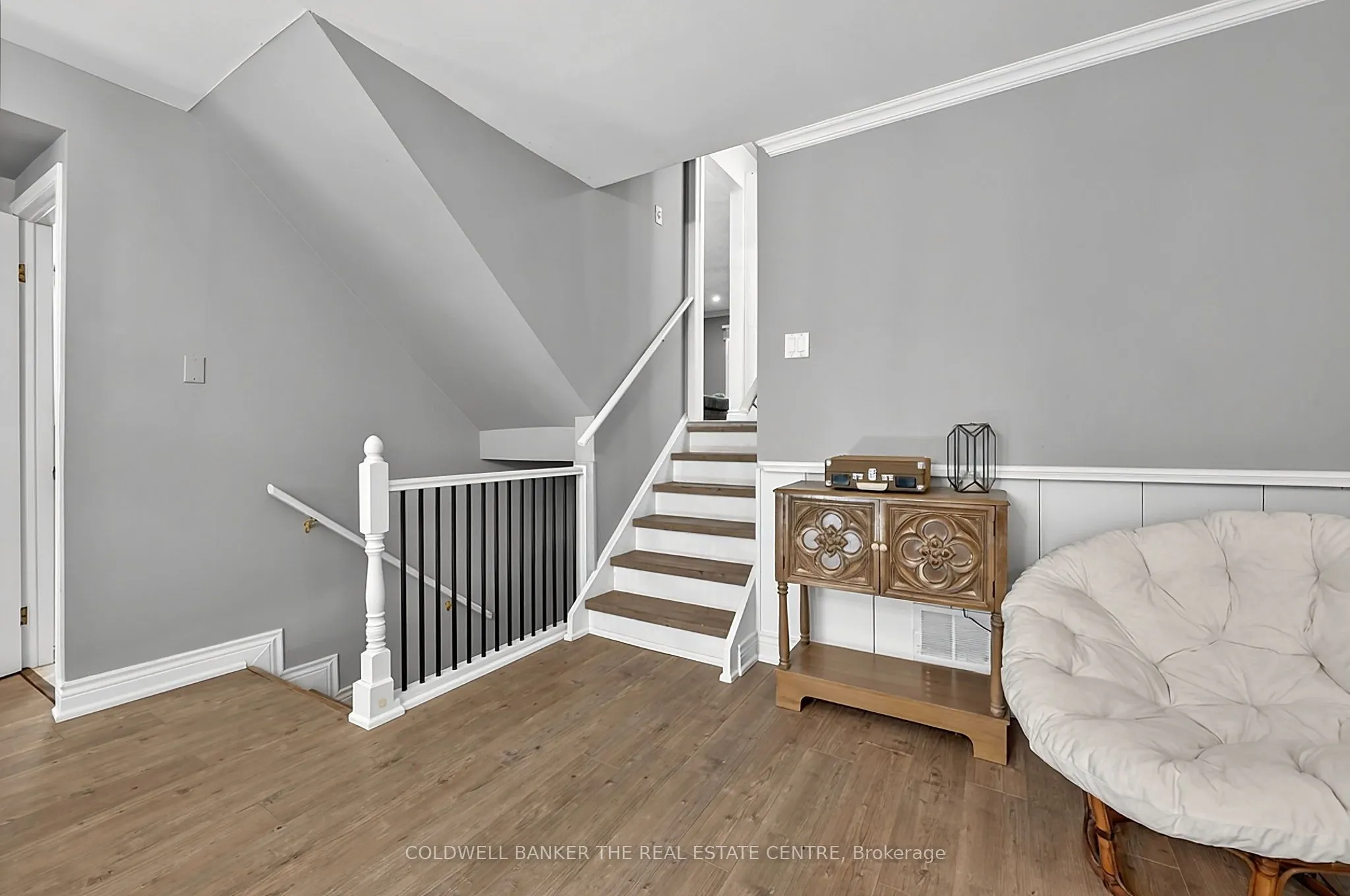 836 Elgin Street
