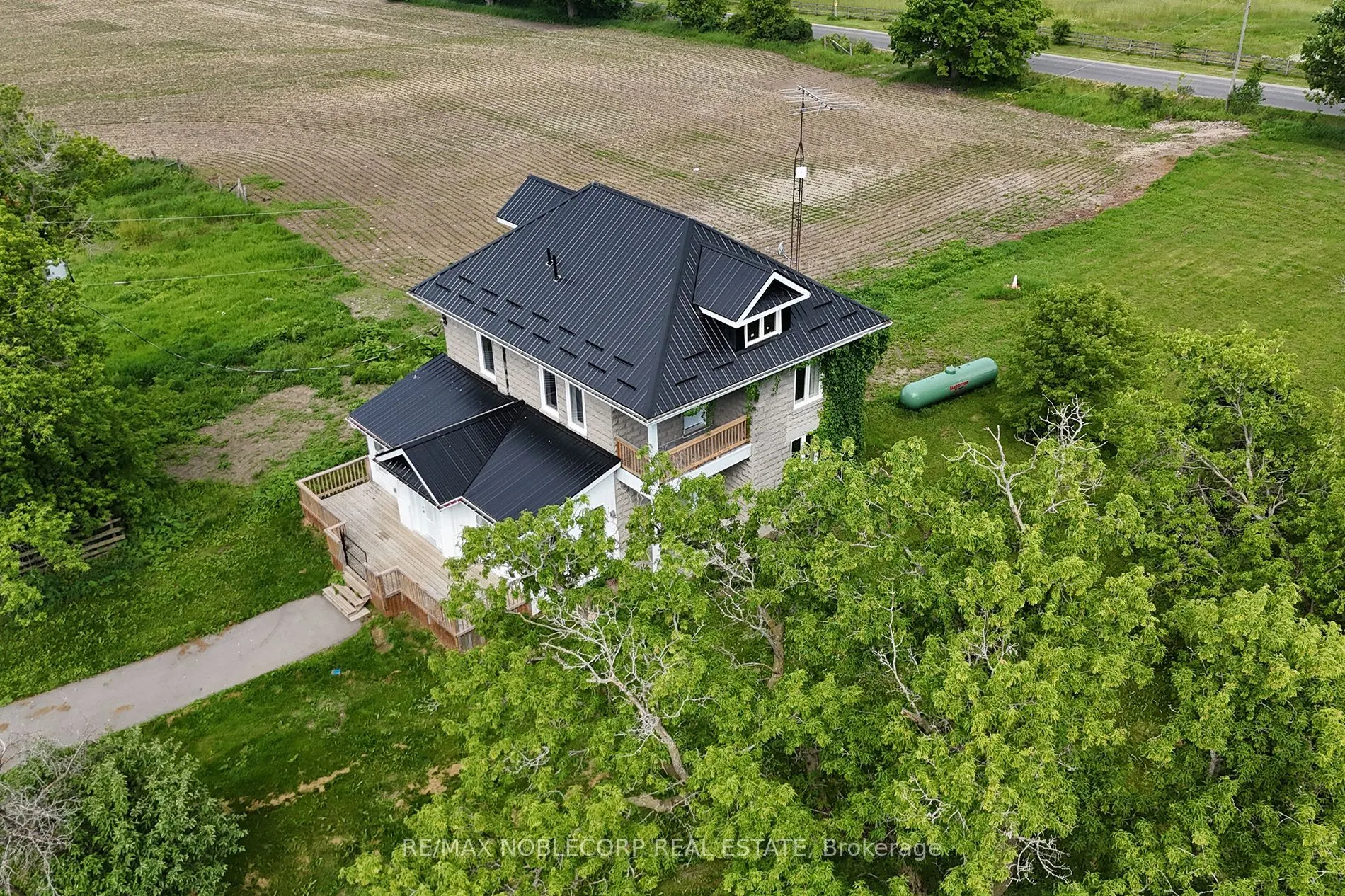 2350 Thorah Concession 4 Road