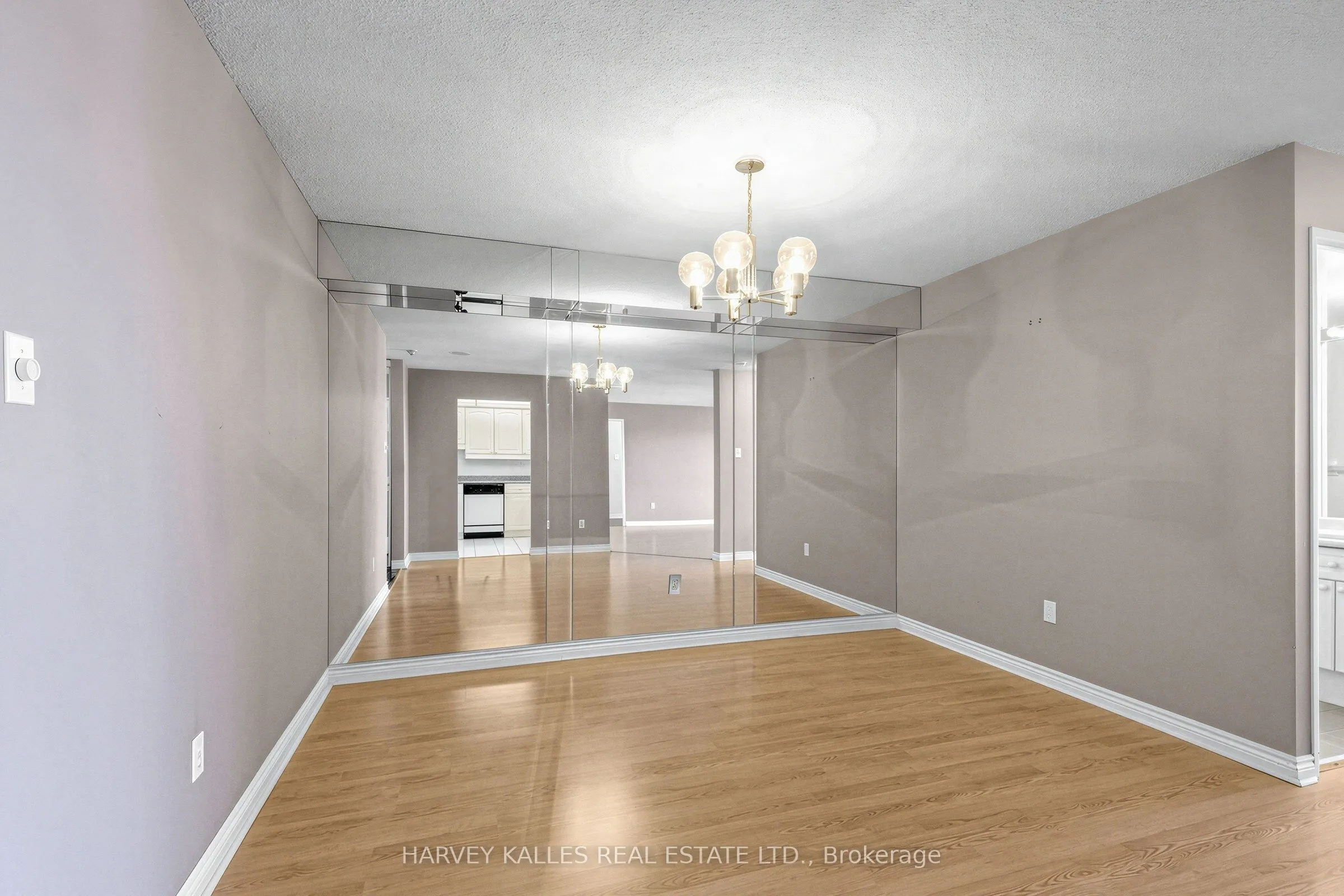 1 Clark Avenue W #1206
