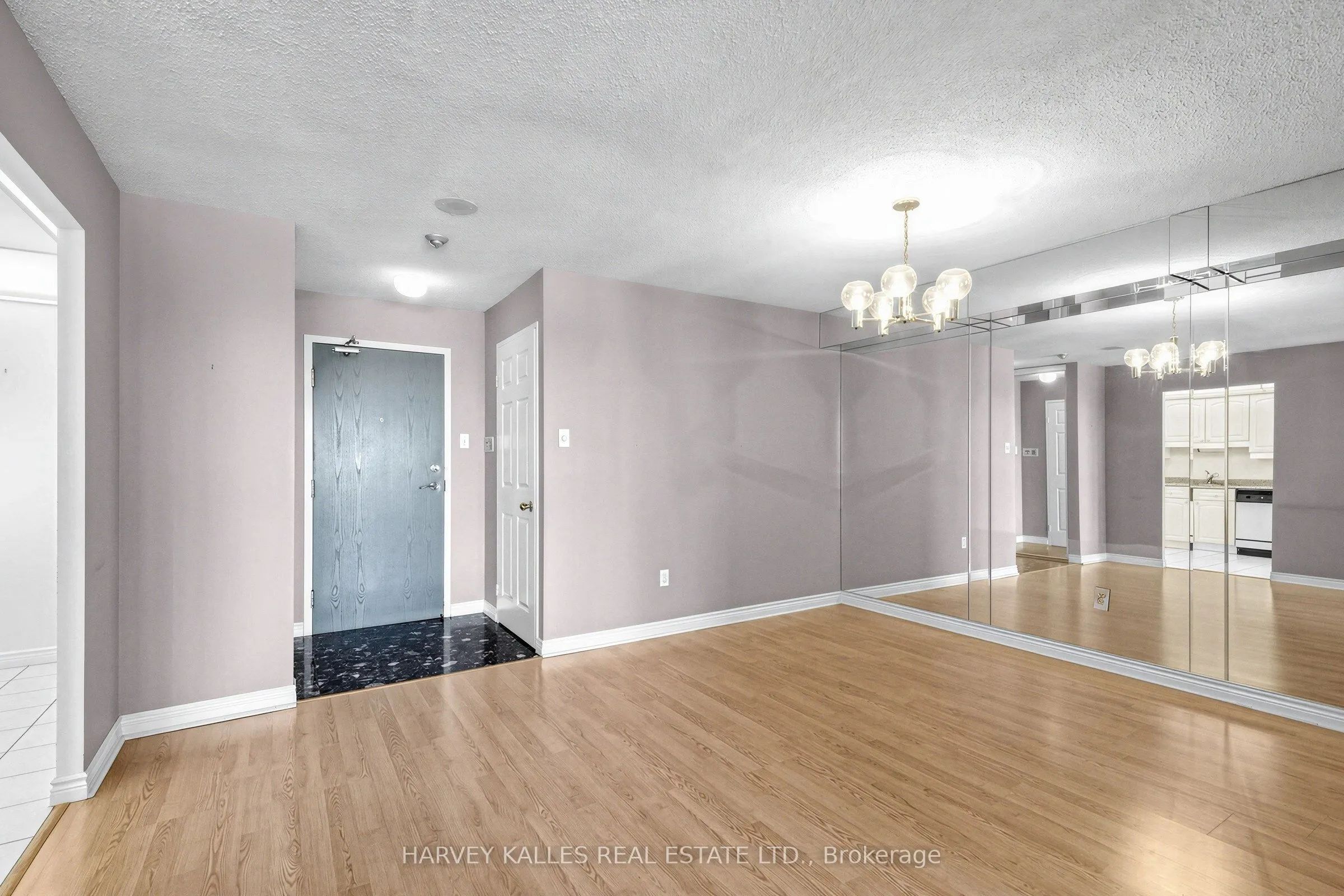 1 Clark Avenue W #1206