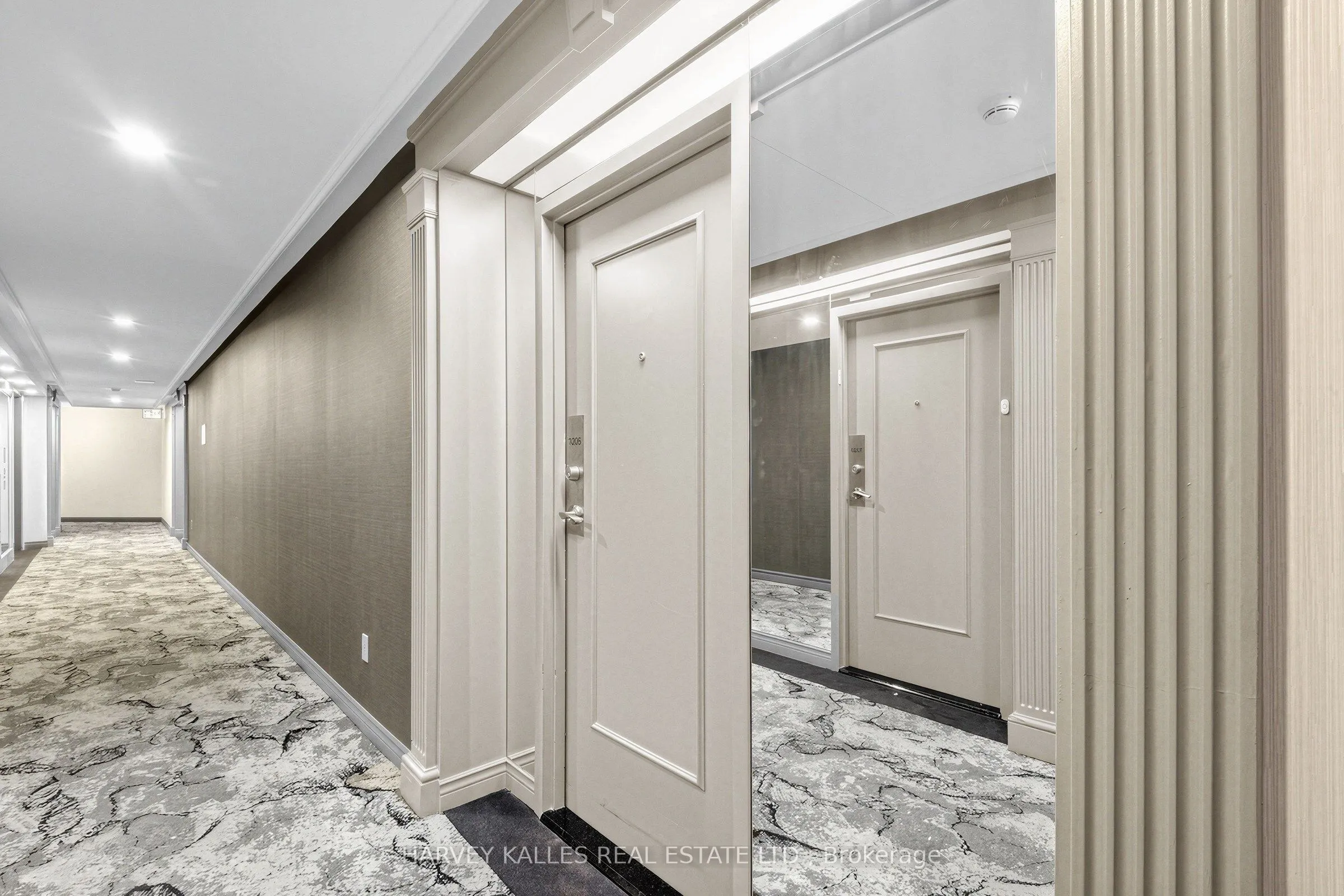 1 Clark Avenue W #1206