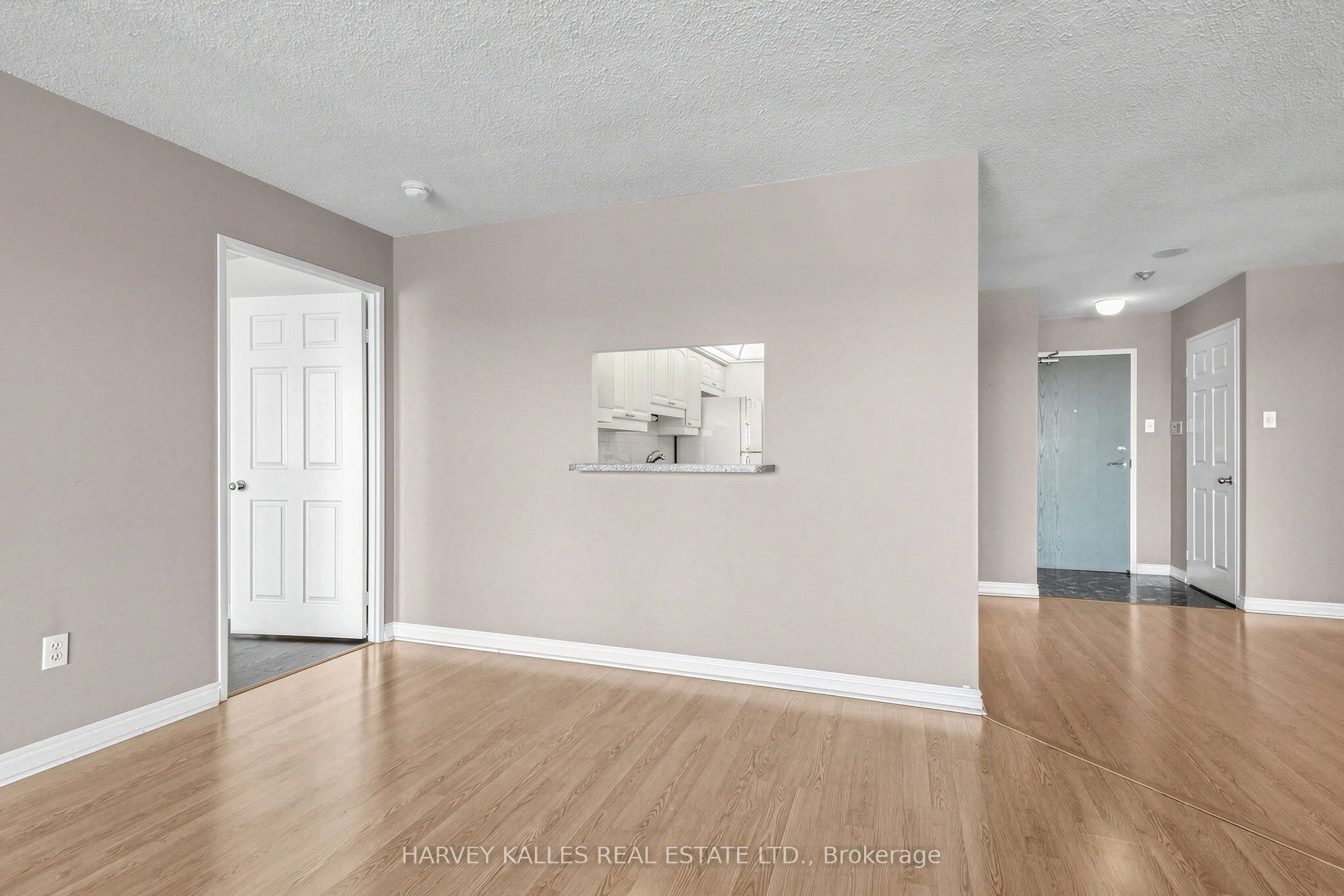 1 Clark Avenue W #1206