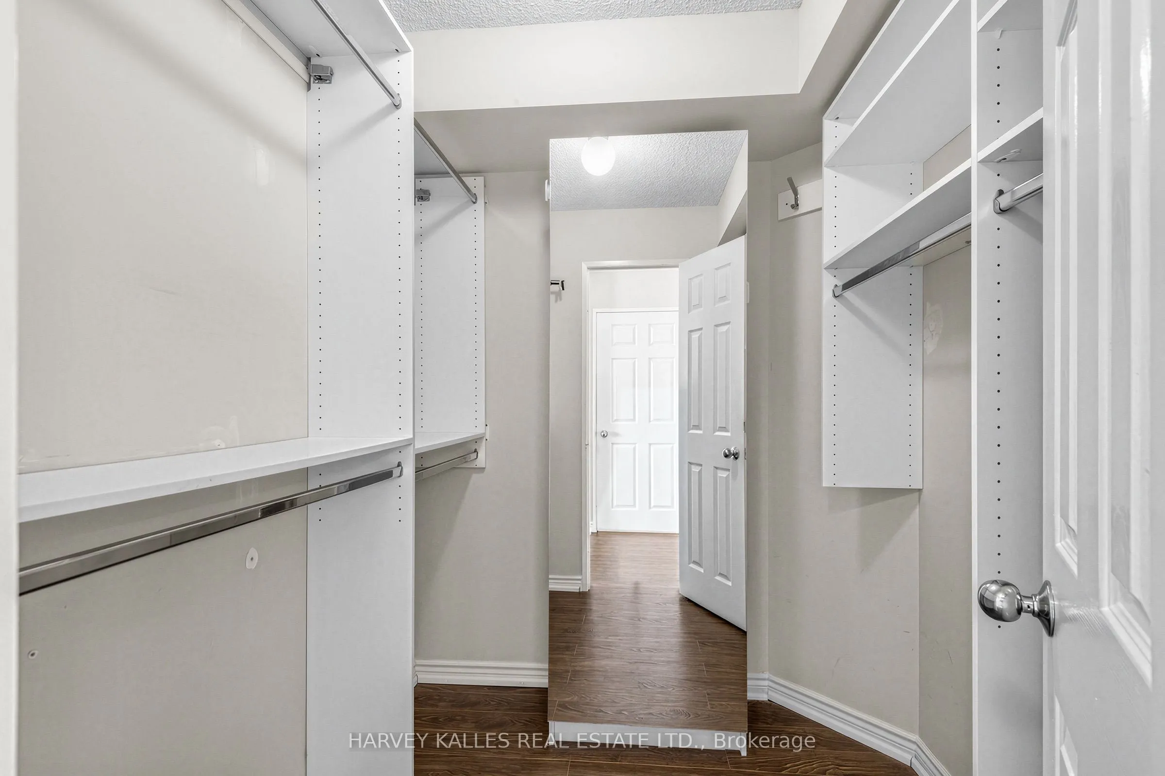 1 Clark Avenue W #1206
