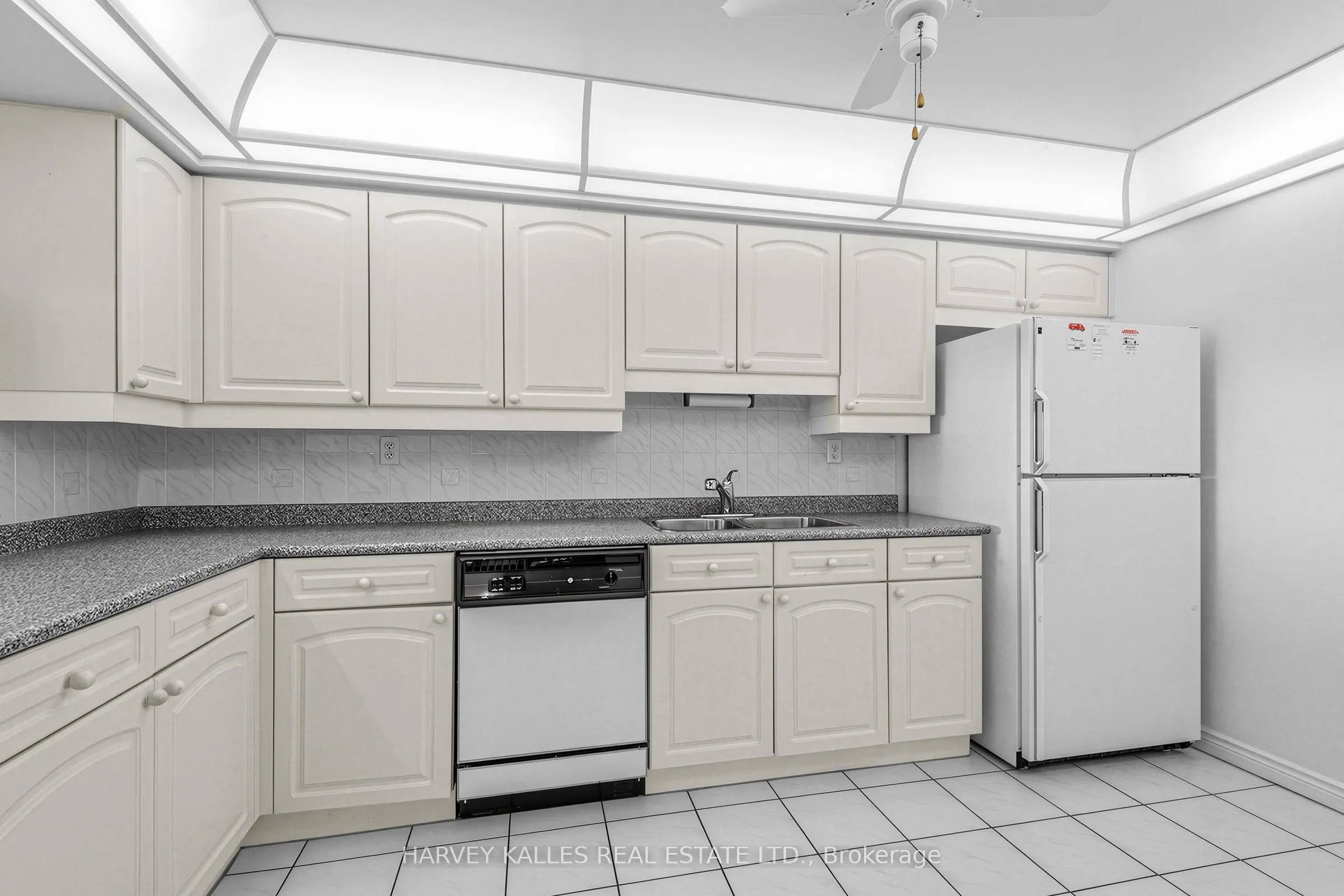 1 Clark Avenue W #1206