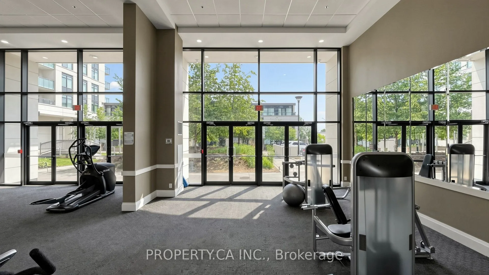 24 Woodstream Boulevard #516