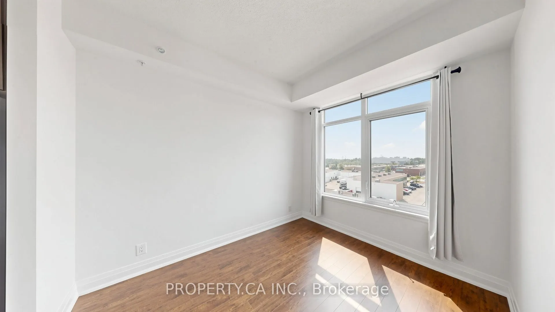 24 Woodstream Boulevard #516