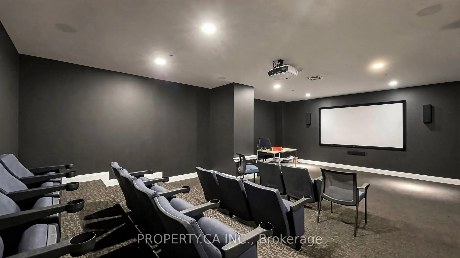 24 Woodstream Boulevard #516