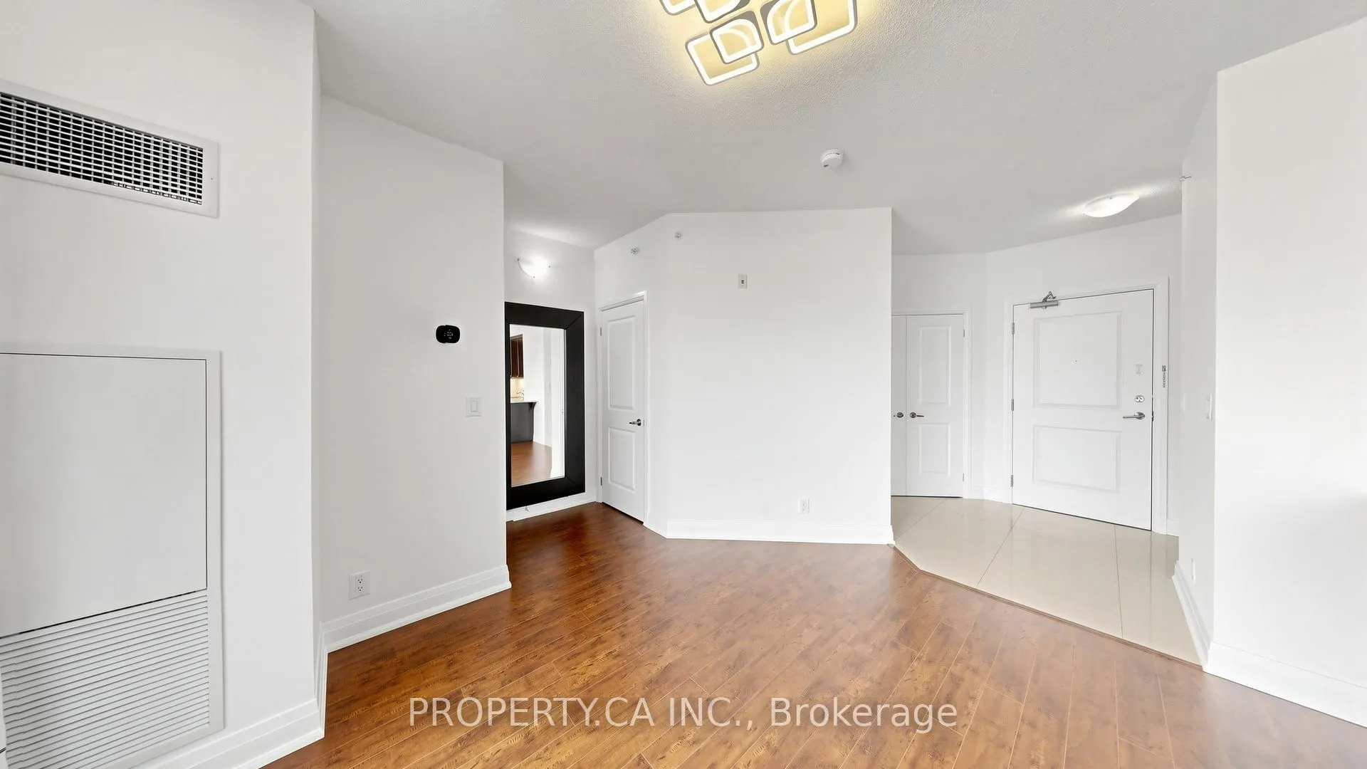 24 Woodstream Boulevard #516