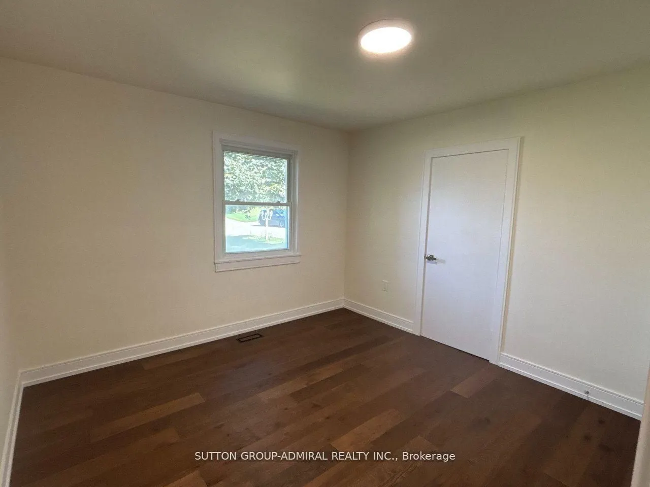 86 Hamilton Drive
