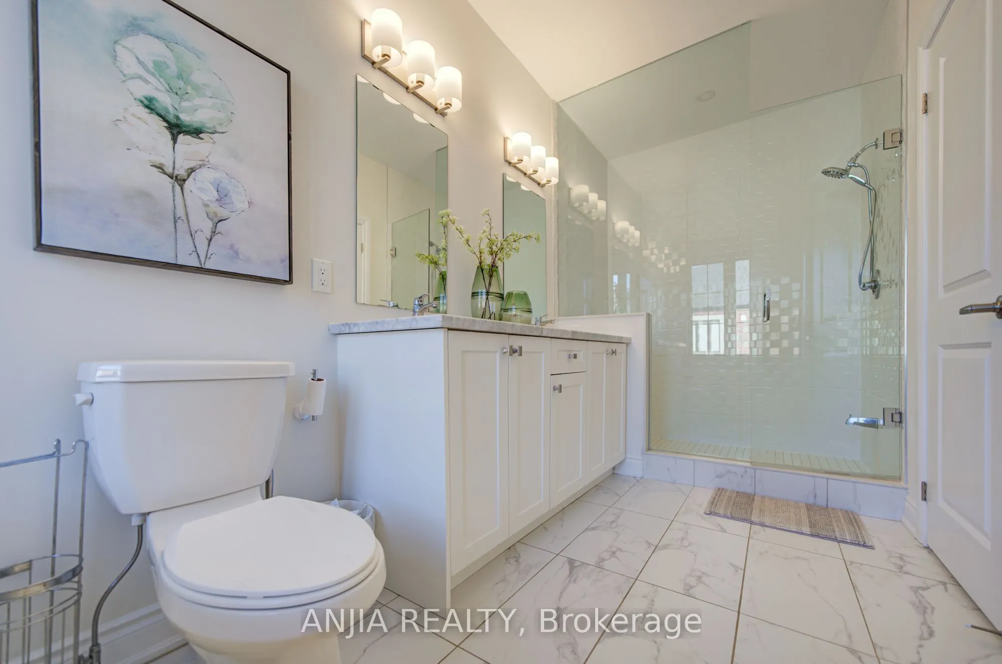 107 Guardhouse Crescent