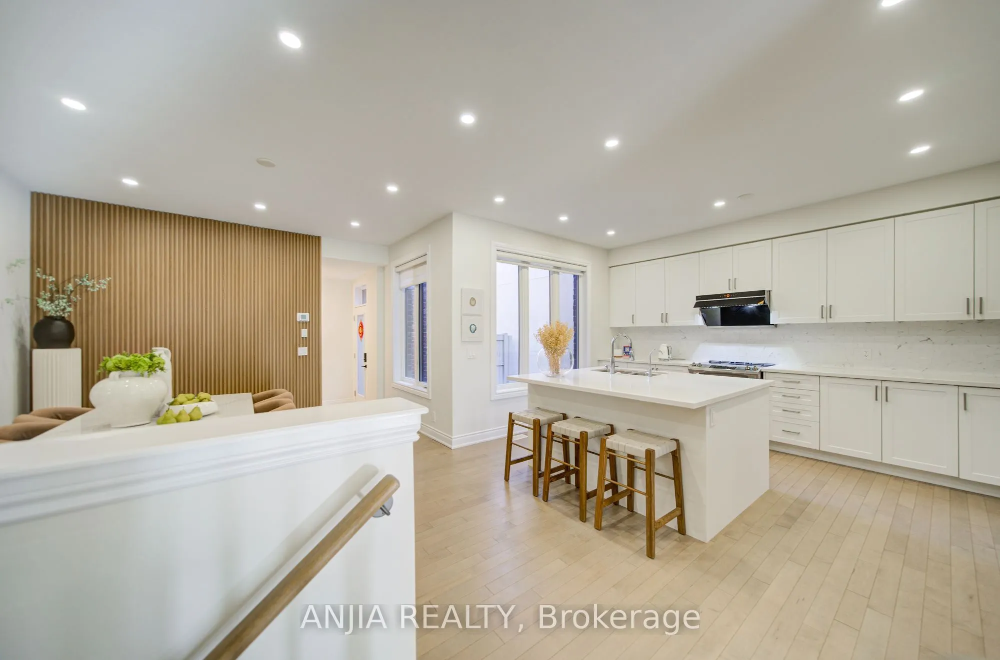 107 Guardhouse Crescent